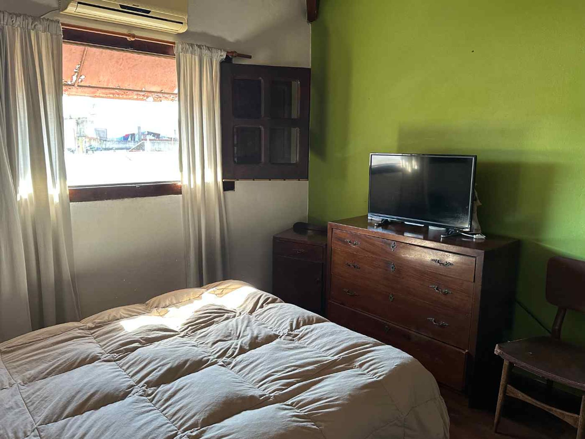 Casa En Alquiler En Villa Adelina Con Jardin