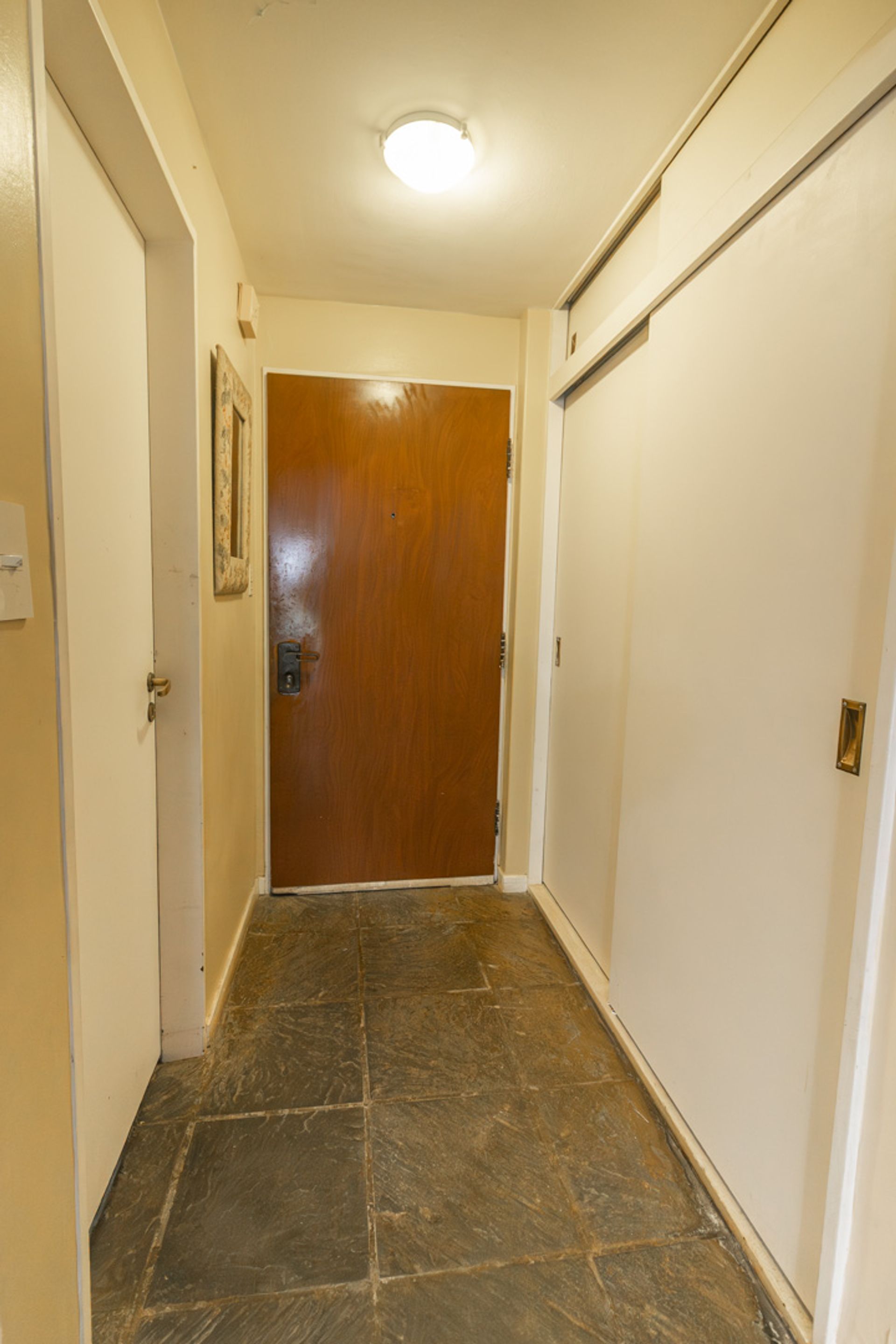 Venta Dpto En Pb 4 Amb En Acassuso- 2 Patios+ Coch