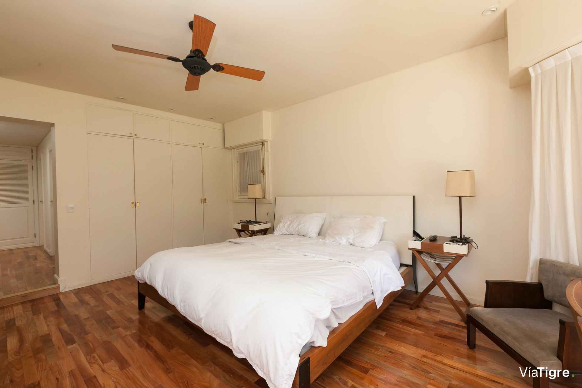 Destacada Casa En Las Lomas De San Isidro