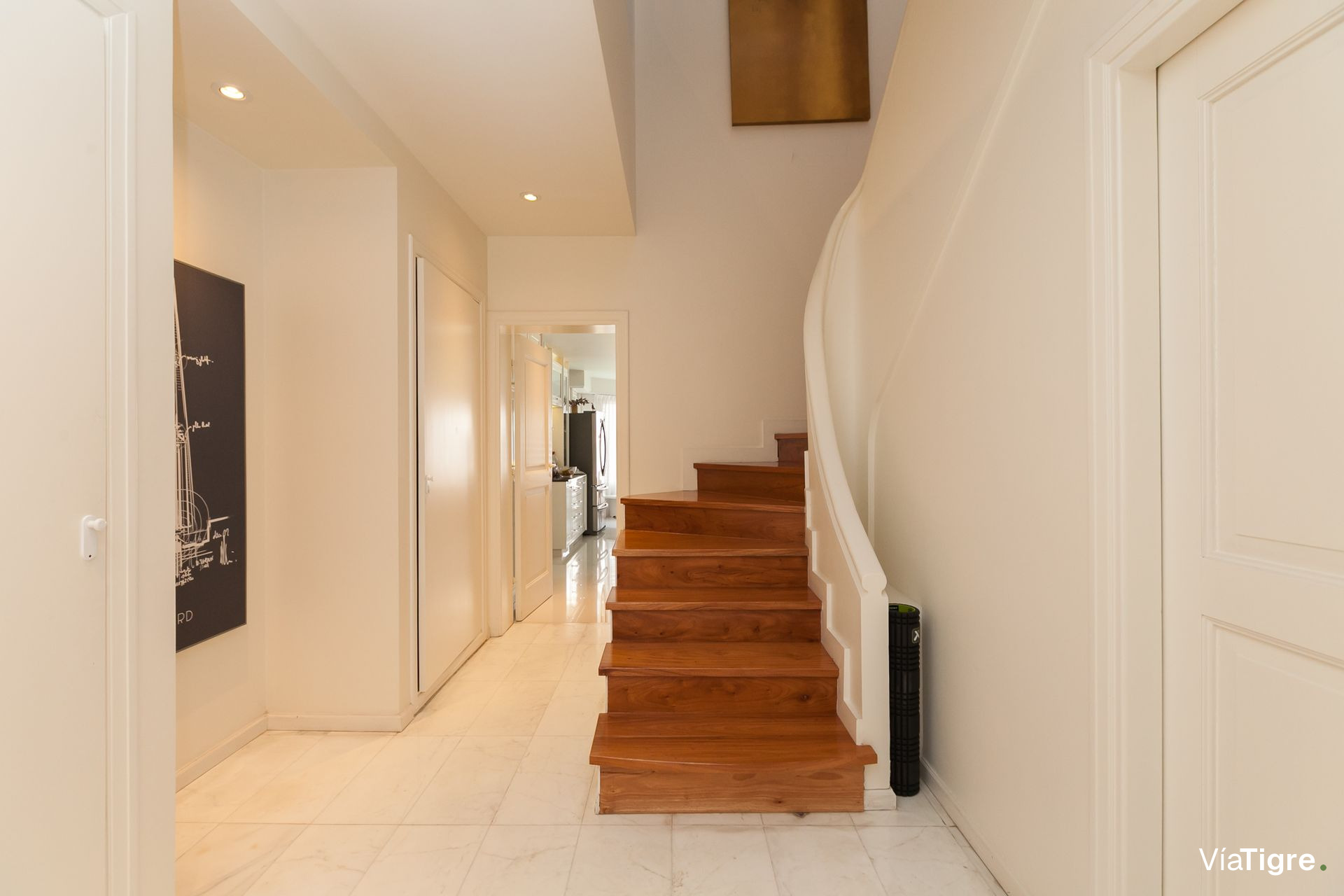 Destacada Casa En Las Lomas De San Isidro