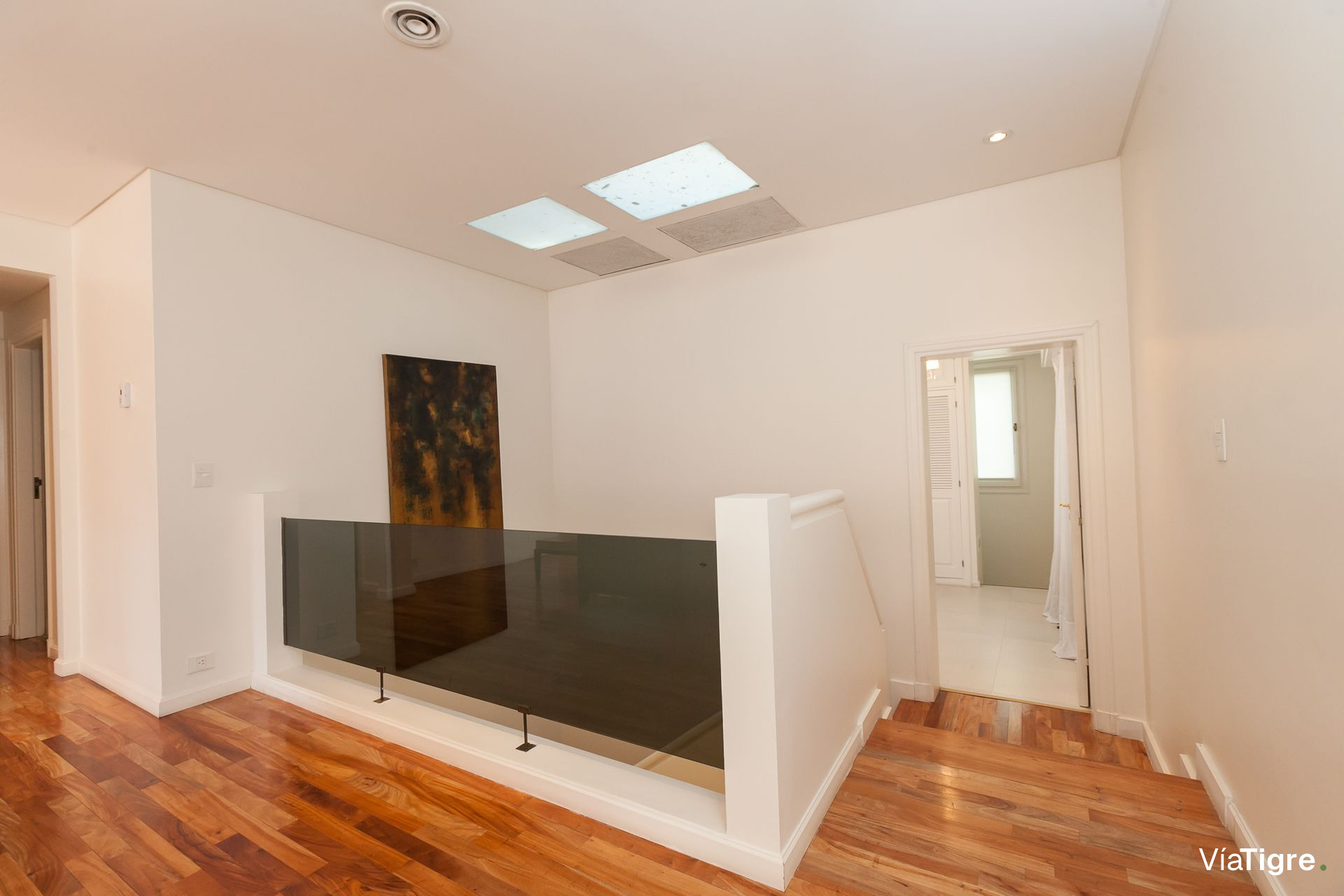 Destacada Casa En Las Lomas De San Isidro