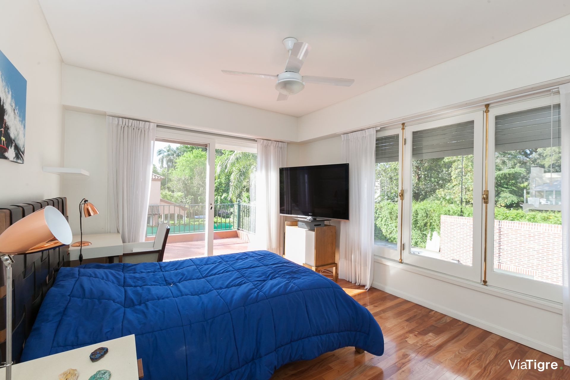 Destacada Casa En Las Lomas De San Isidro