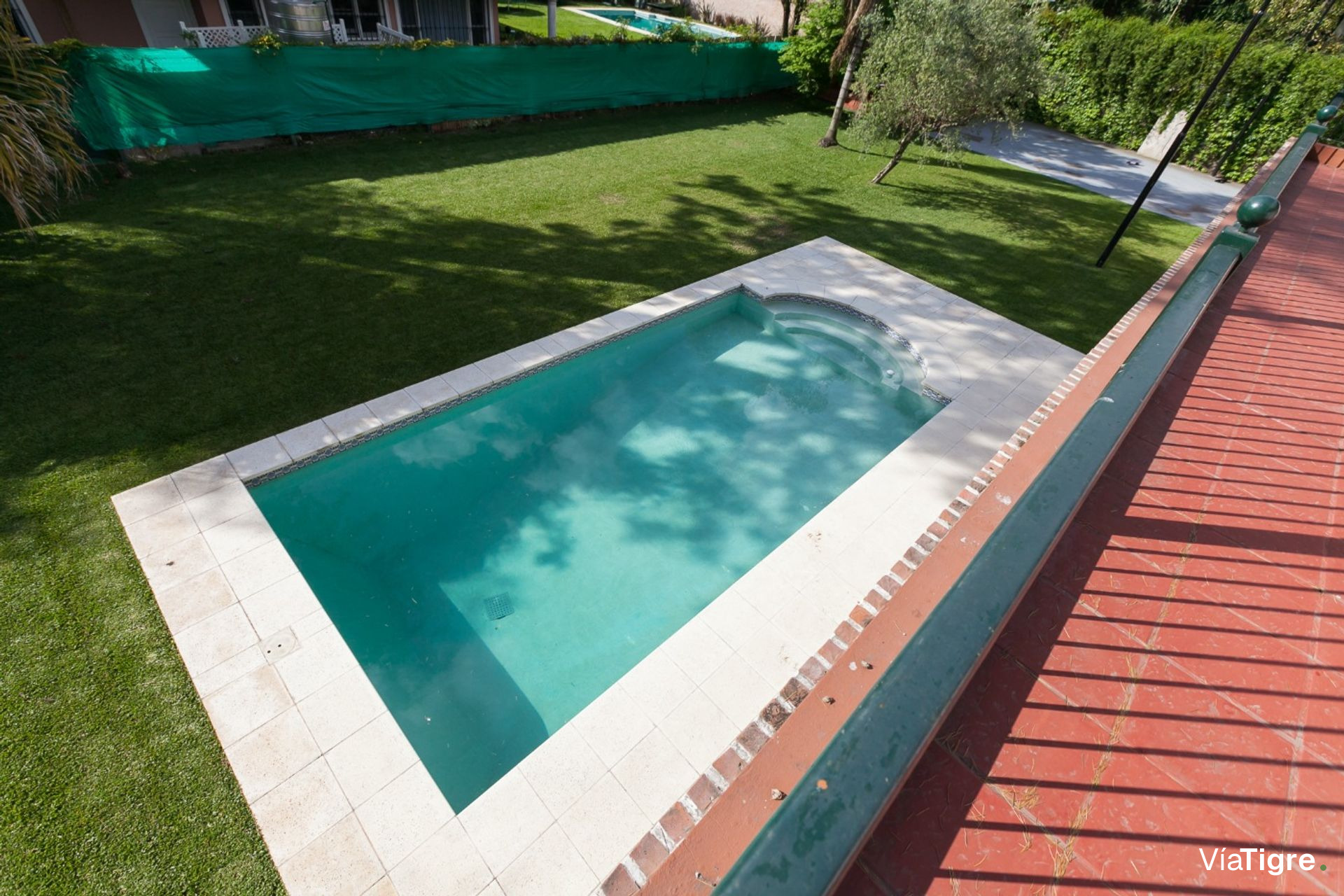 Destacada Casa En Las Lomas De San Isidro