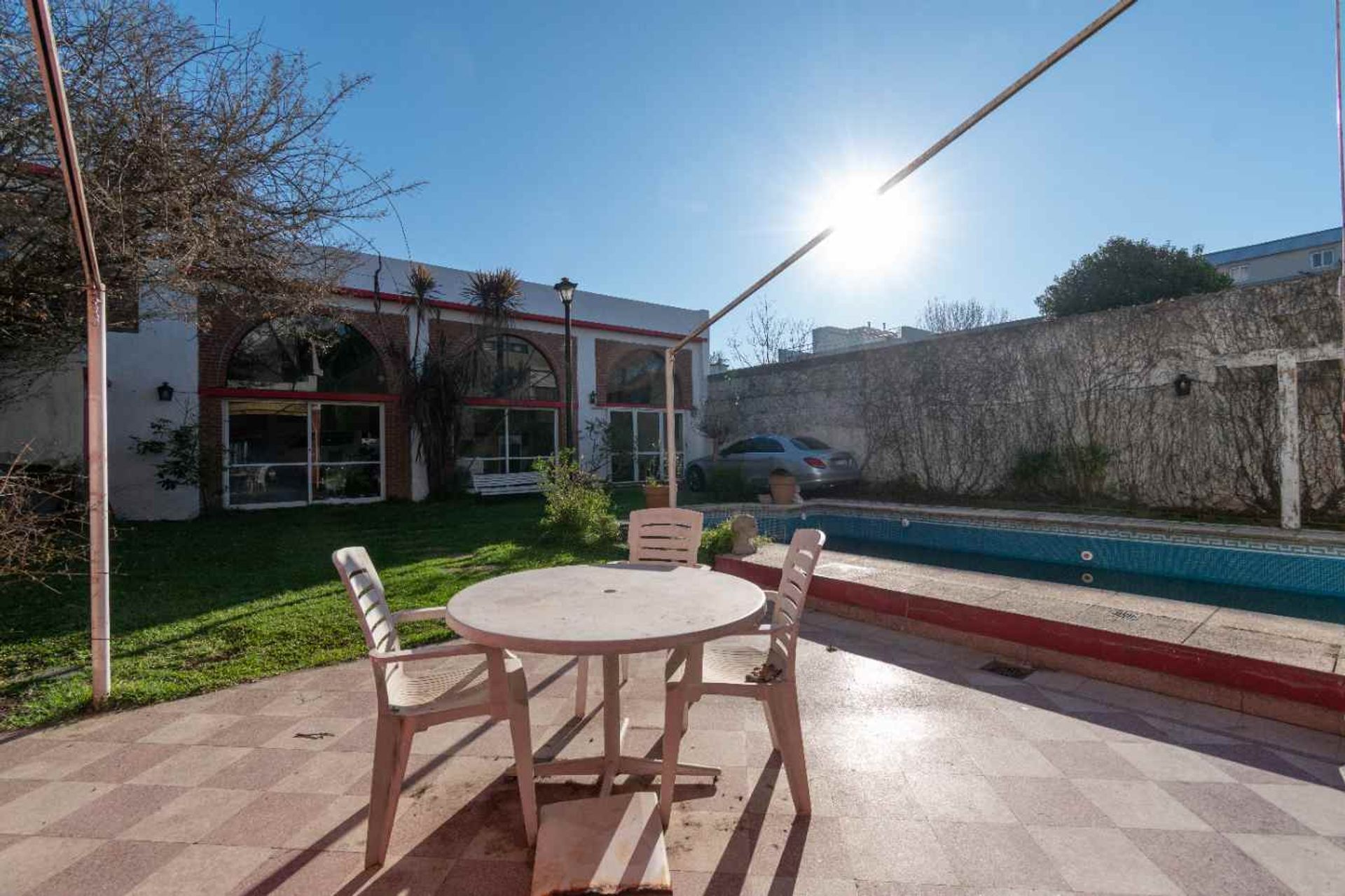 Casa en Venta en Florida – 762 m² de Lote – Pileta