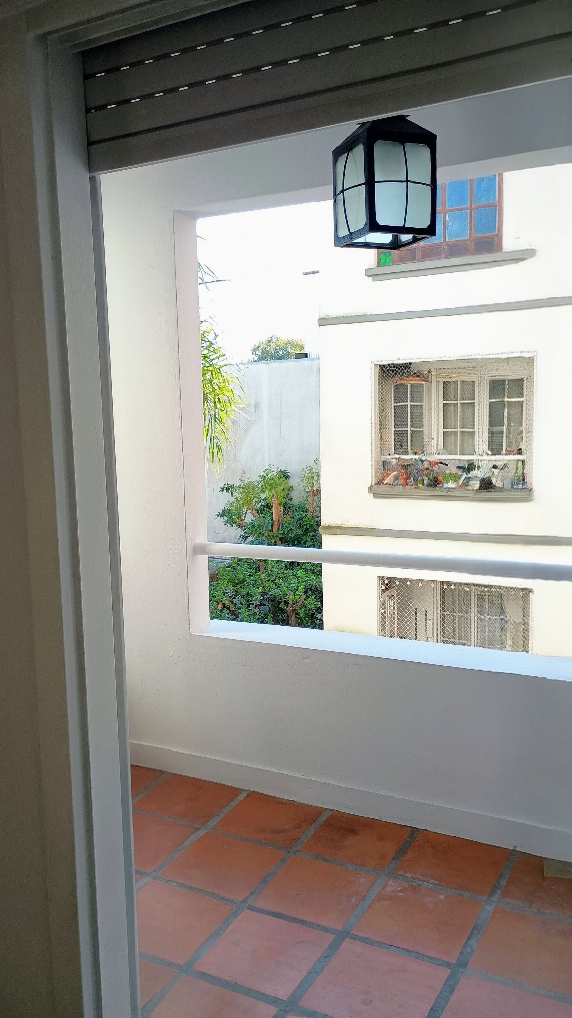 2-room apartment for rent with balcony and garage
