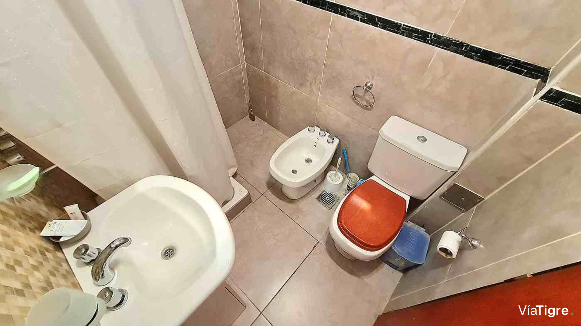 Venta Casa 5 amb, Jardin, Pileta, San Isidro