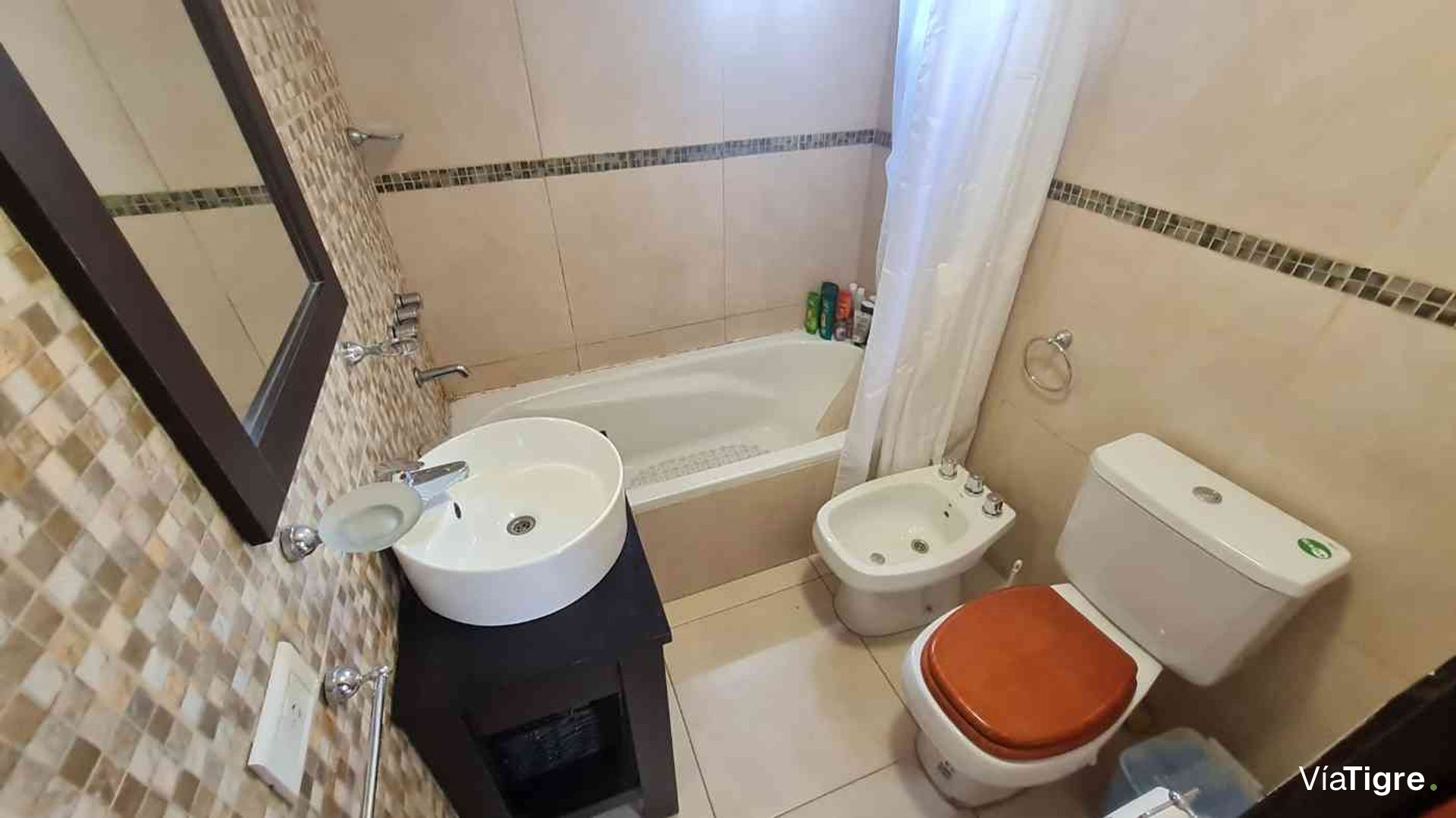 Venta Casa 5 amb, Jardin, Pileta, San Isidro