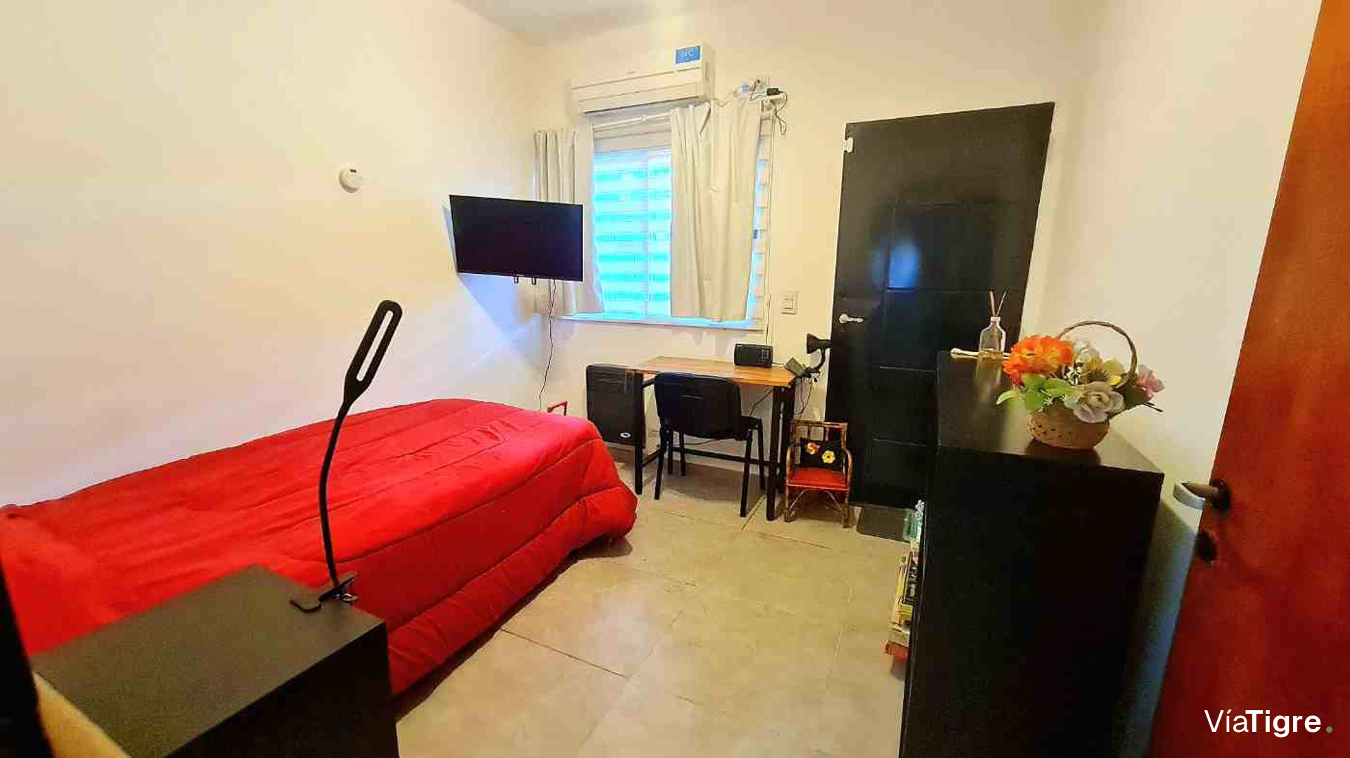 Venta Casa 5 amb, Jardin, Pileta, San Isidro
