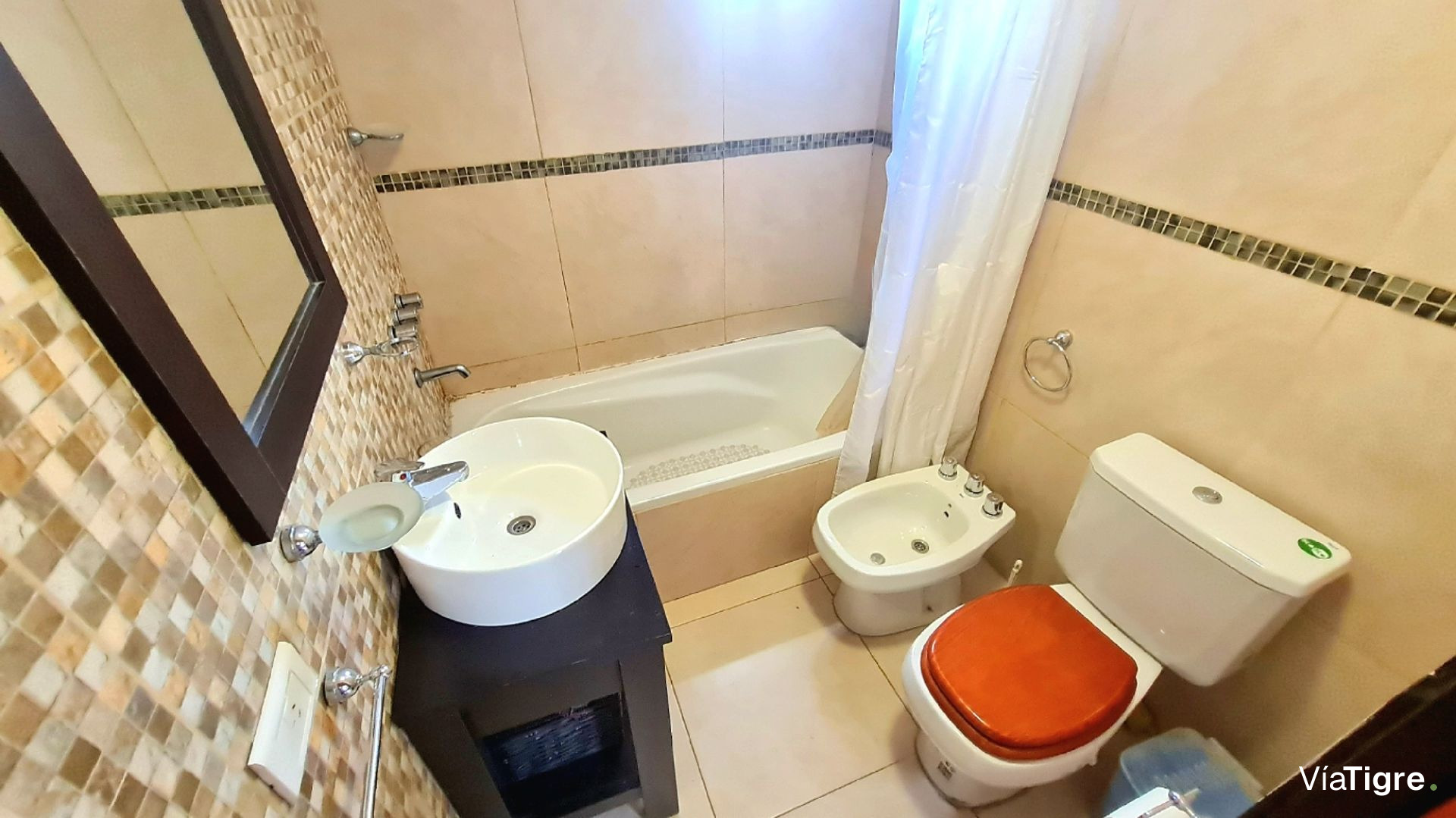 Venta Casa 5 amb, Jardin, Pileta, San Isidro