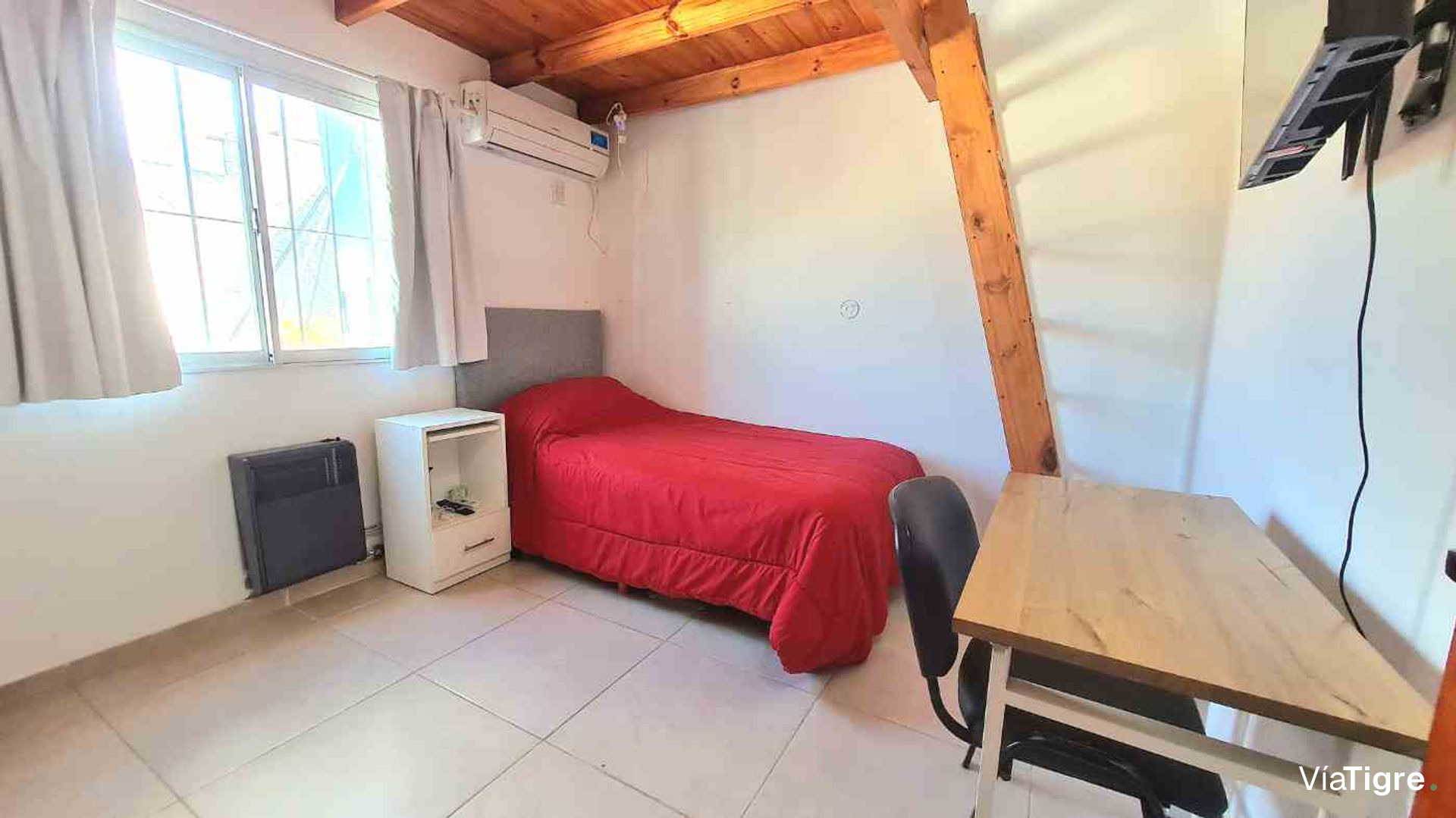 Venta Casa 5 amb, Jardin, Pileta, San Isidro