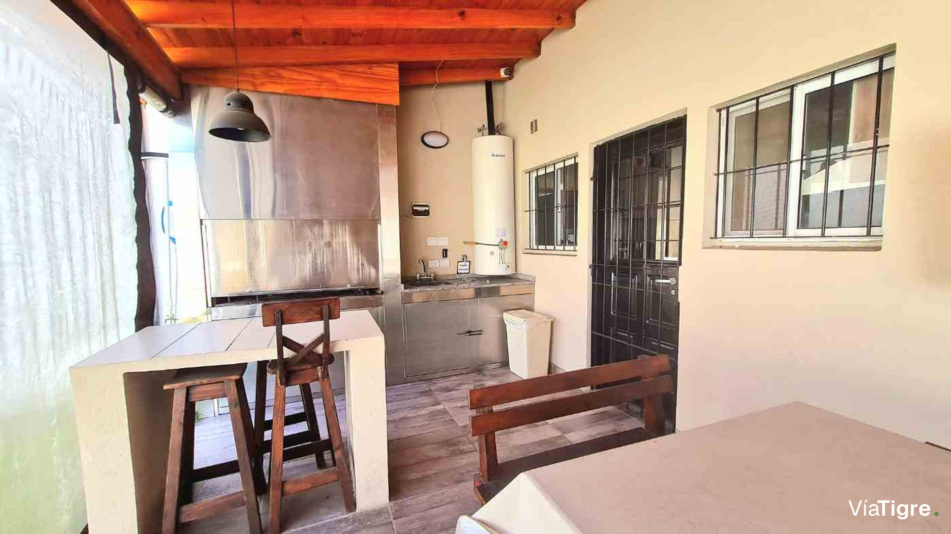 Venta Casa 5 amb, Jardin, Pileta, San Isidro