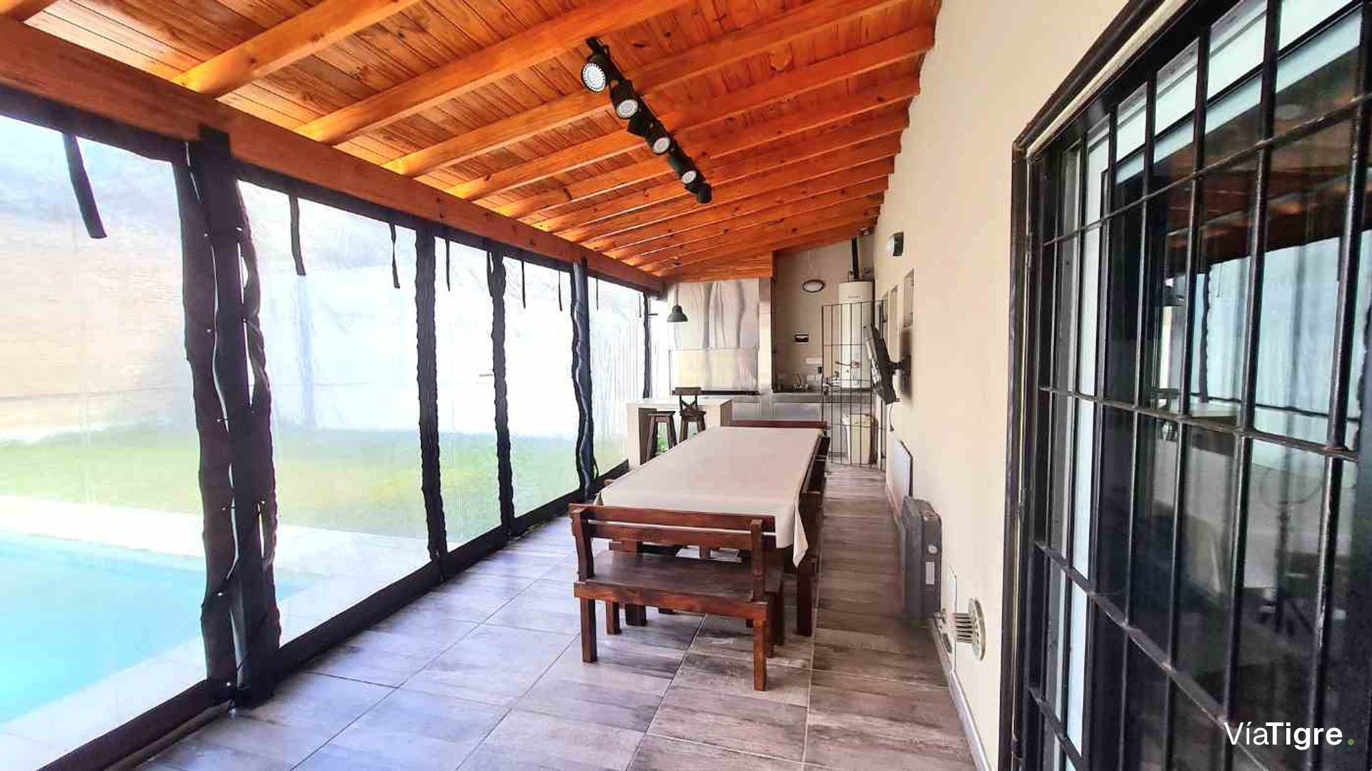 Venta Casa 5 amb, Jardin, Pileta, San Isidro