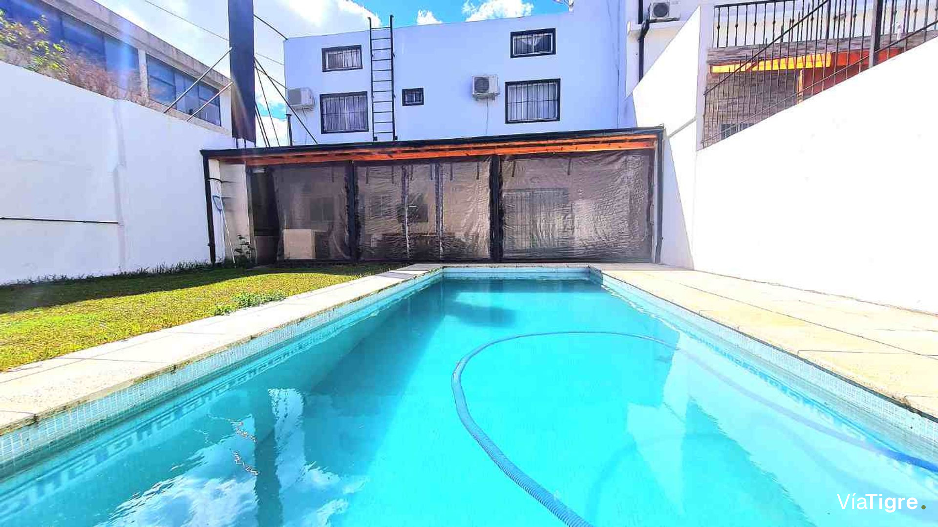 Venta Casa 5 amb, Jardin, Pileta, San Isidro