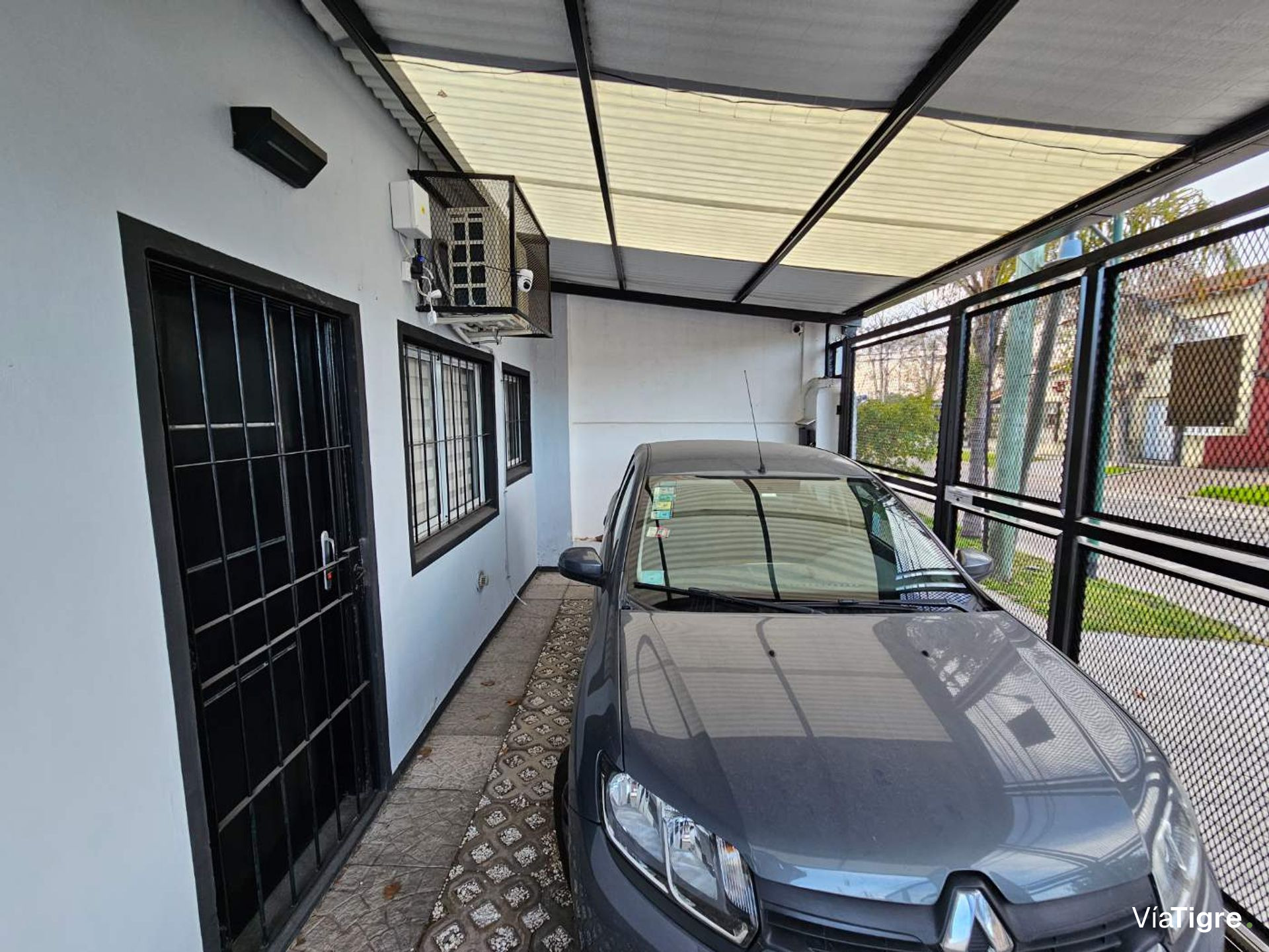 Venta Casa 5 amb, Jardin, Pileta, San Isidro
