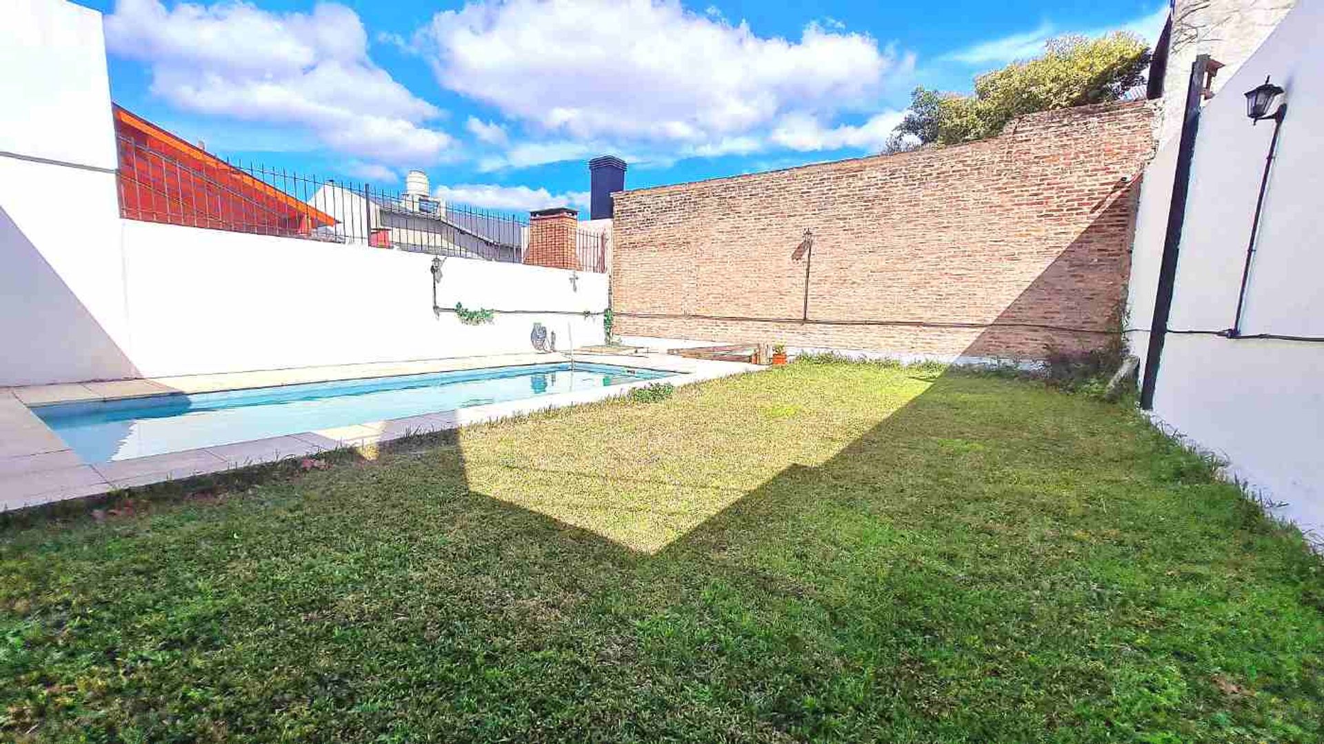 Venta Casa 5 amb, Jardin, Pileta, San Isidro