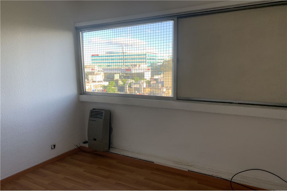 Venta Departamento 4 Amb con Balcón, Martinez