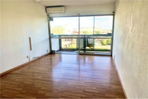 Venta Departamento 4 Amb con Balcón, Martinez