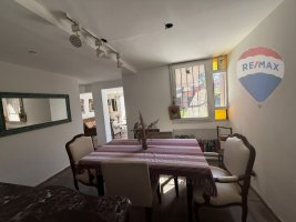 House for Sale in San Isidro with Garden and Pool