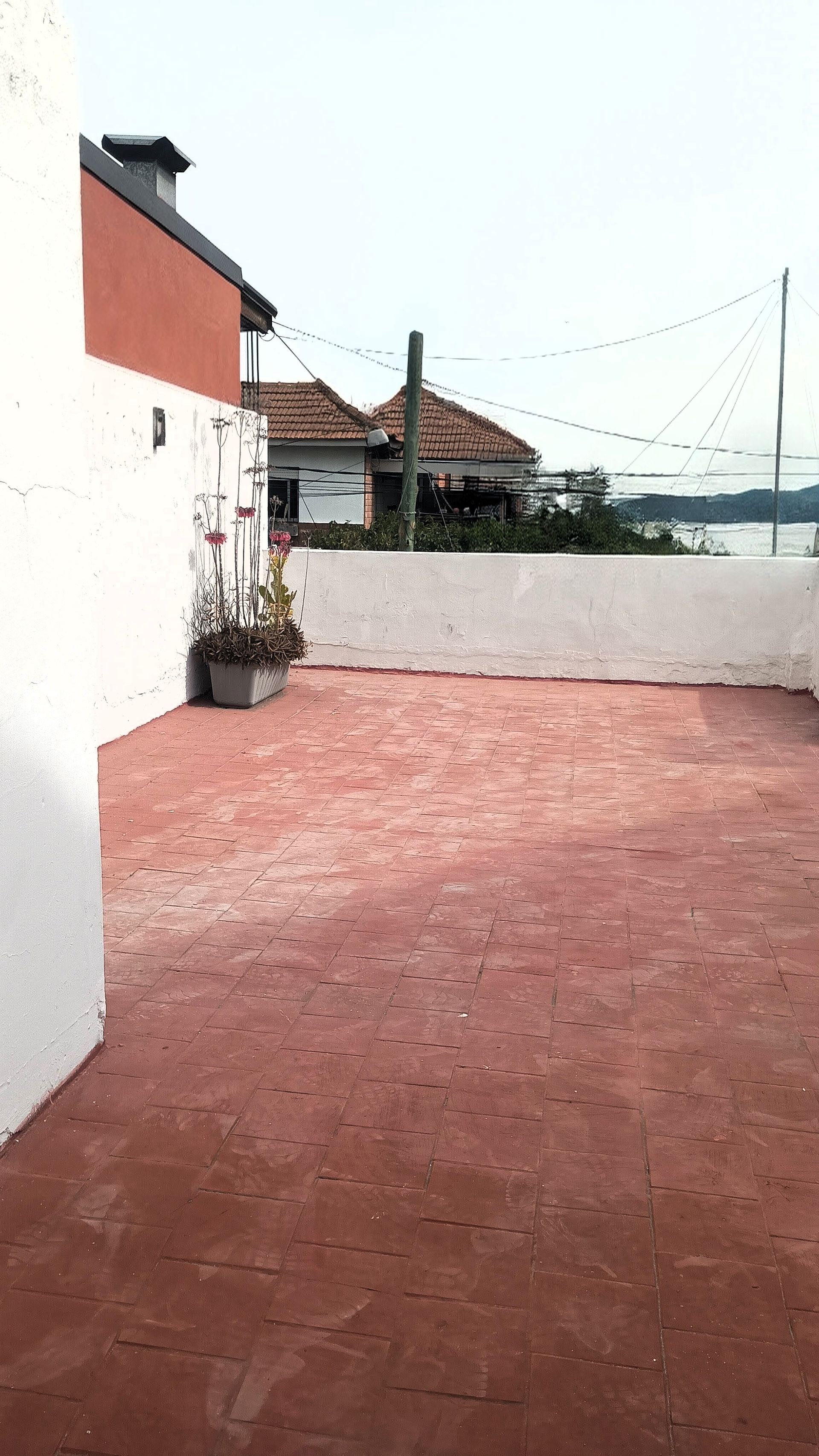 PH/CASA 3 ambientes gran terraza y patio. cochera