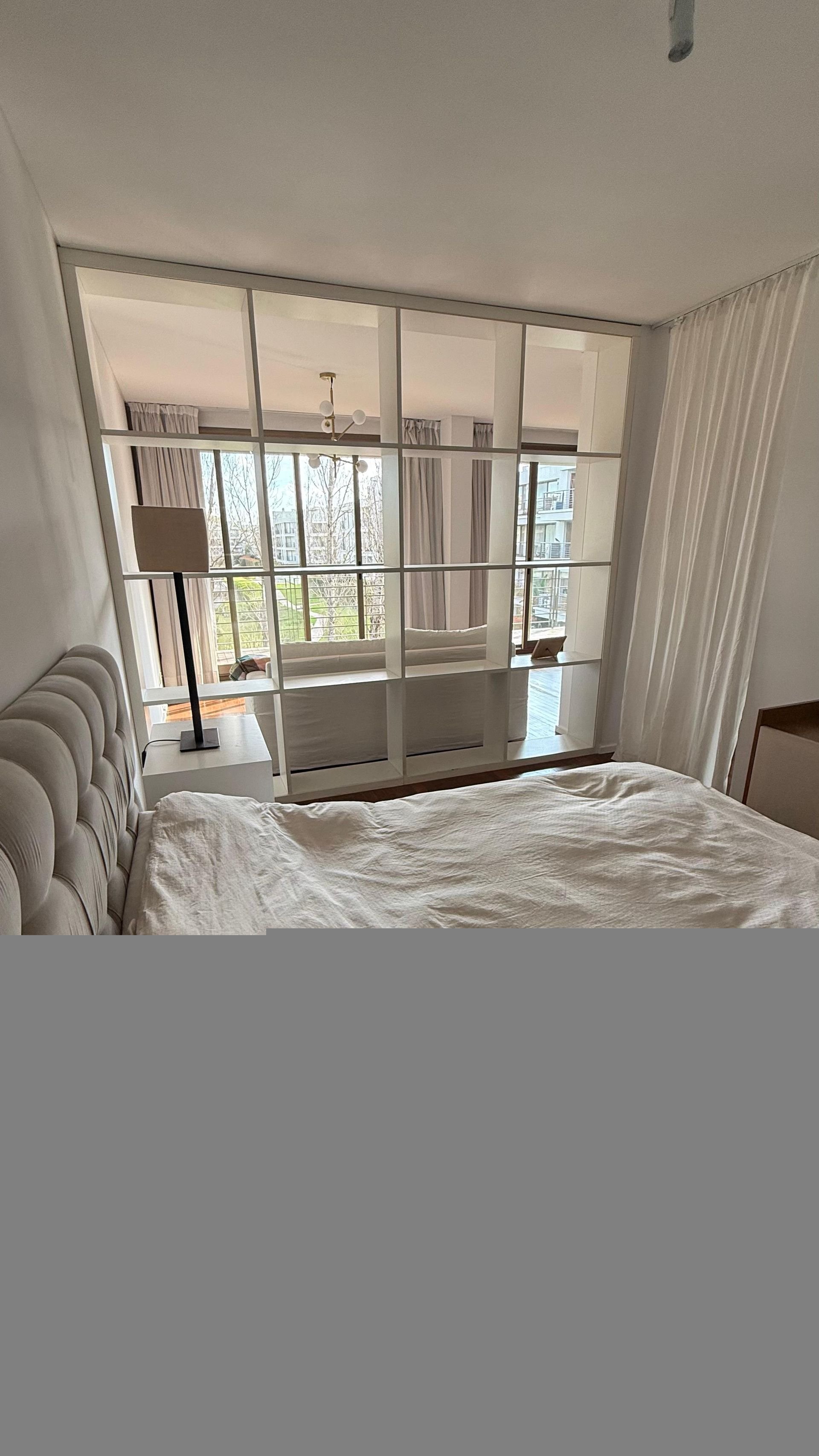 Alquiler Temp Studio con Cochera–Arboris Las Lomas