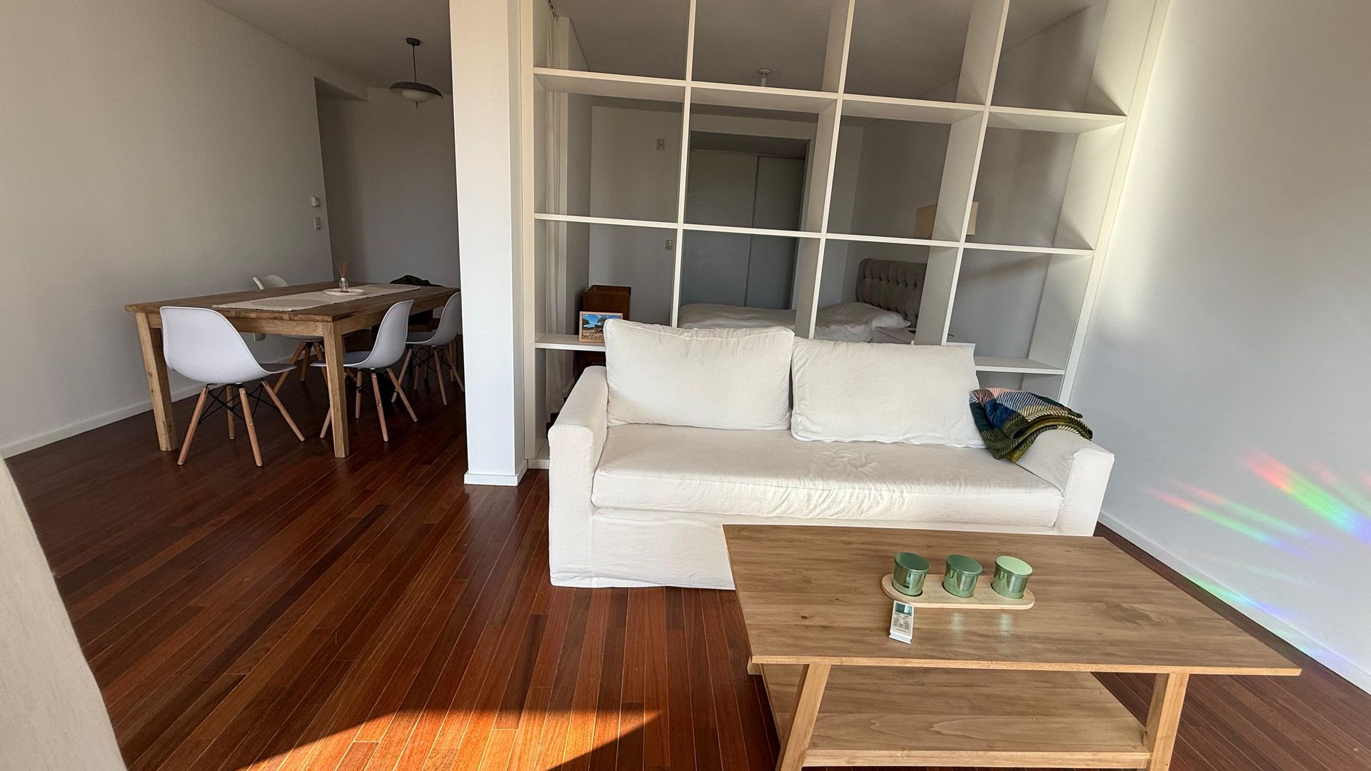 Alquiler Temp Studio con Cochera–Arboris Las Lomas