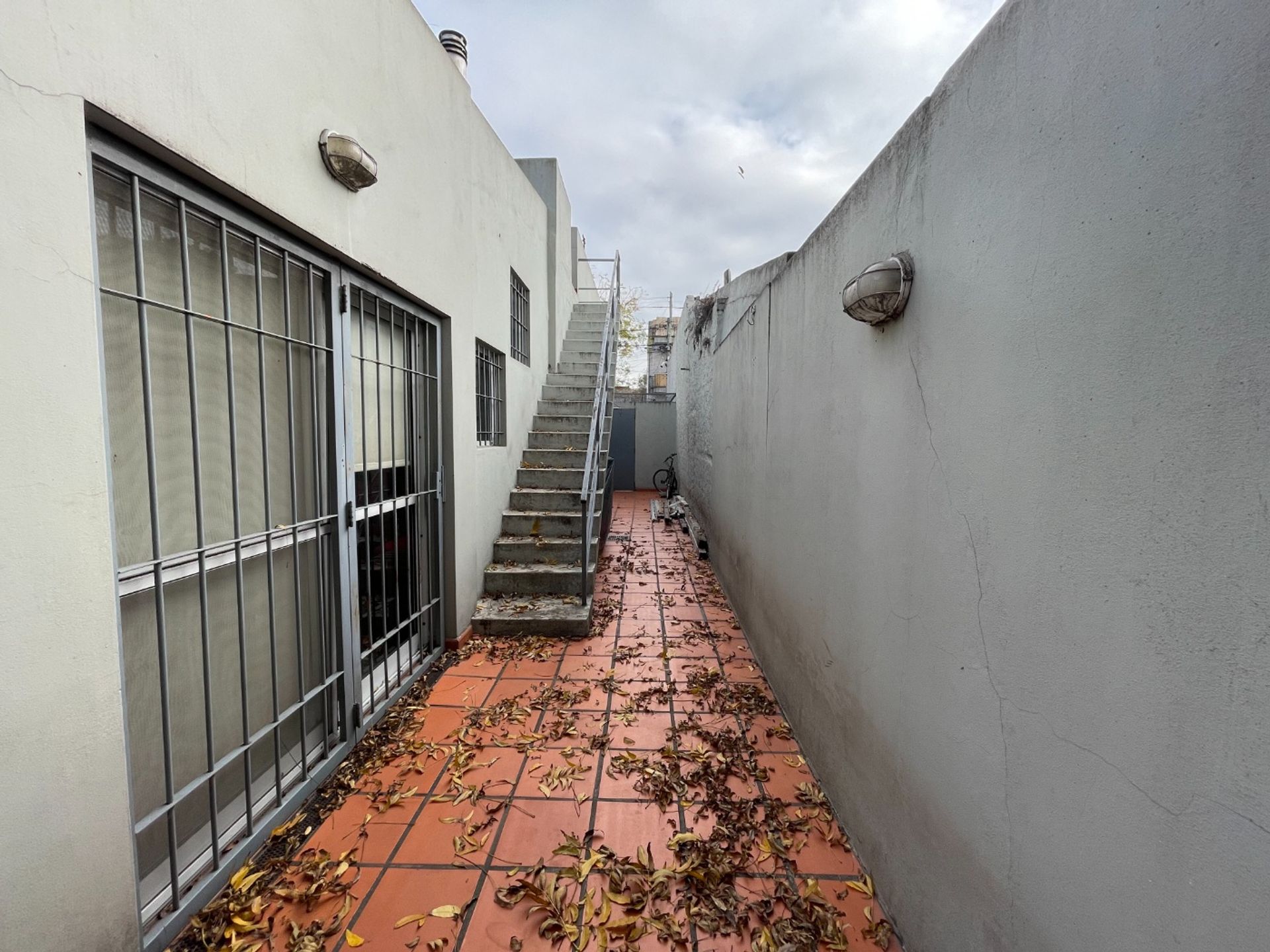 Venta Casa Con Cochera Quincho Y Playroom Munro