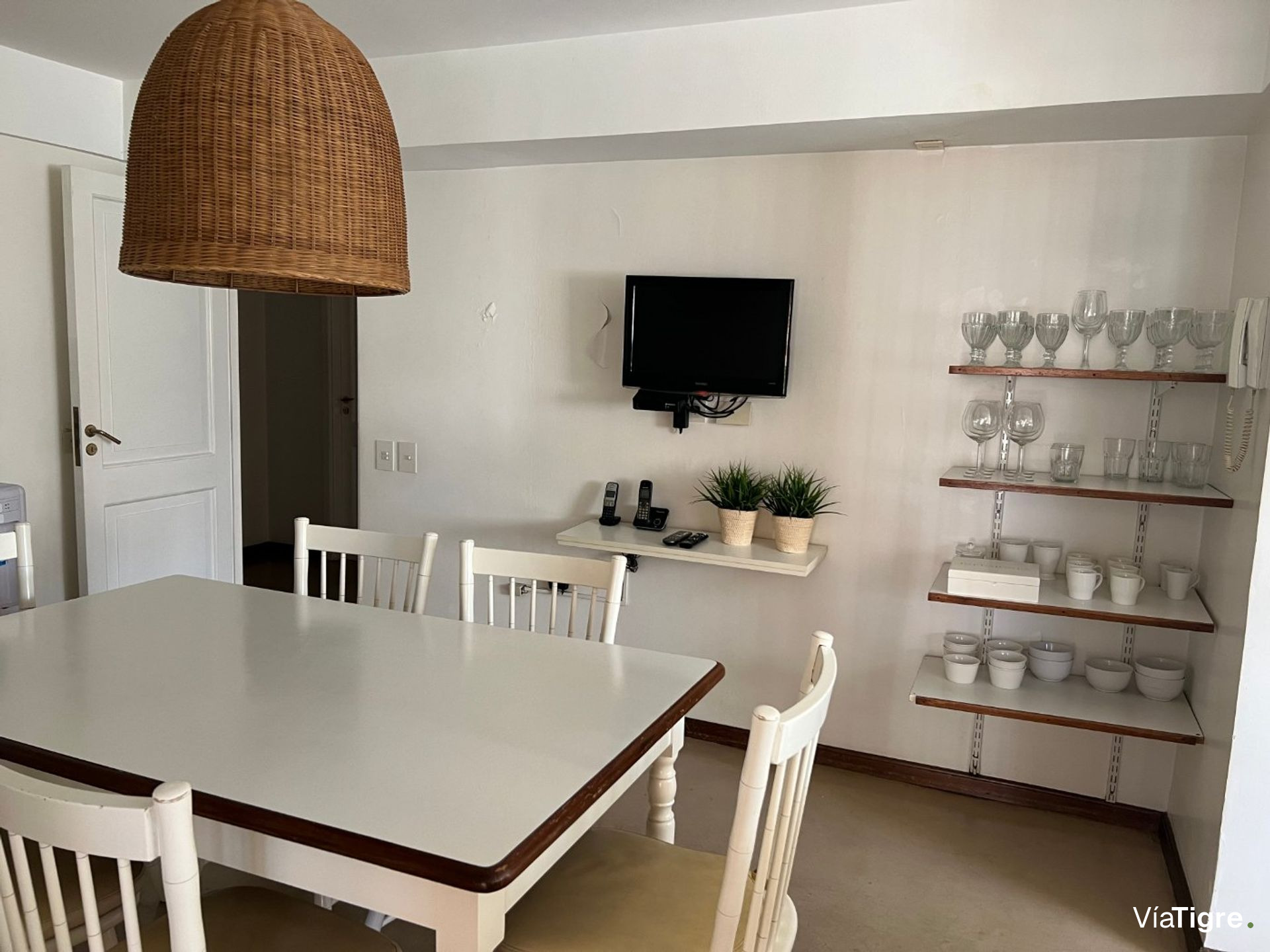 Casa 7 Amb + Dpto 2 Amb 6 Baños 3 Cocheras Piscina