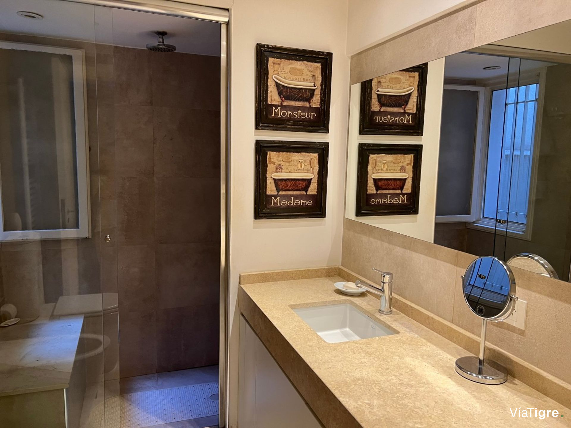 Casa 7 Amb + Dpto 2 Amb 6 Baños 3 Cocheras Piscina