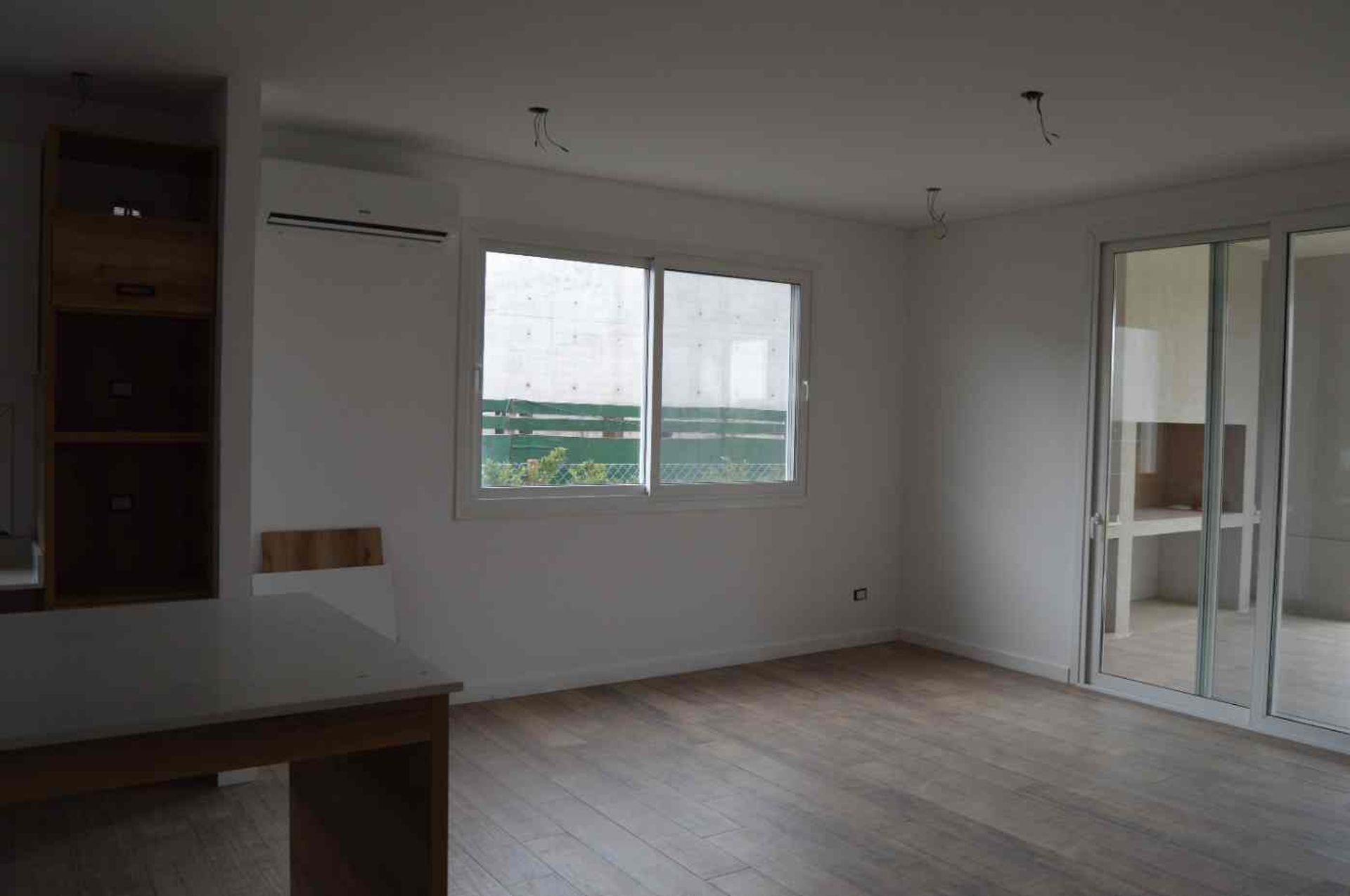 Venta Excelente Casa Al Agua - Virazon 7 Ambiente