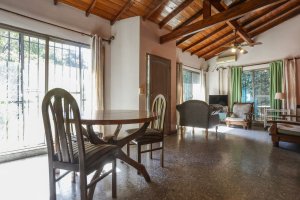 VENTA - Casa 5 Amb Cochera y Jardin - LA HORQUETA