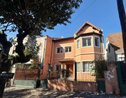 Venta casa de estilo 6 amb Vte López