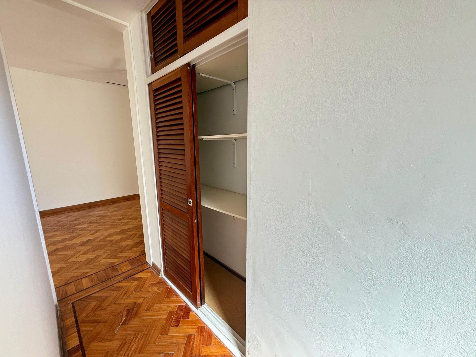 VENTA 2 ambientes c/terraza TODO LUZ, APTO CREDITO