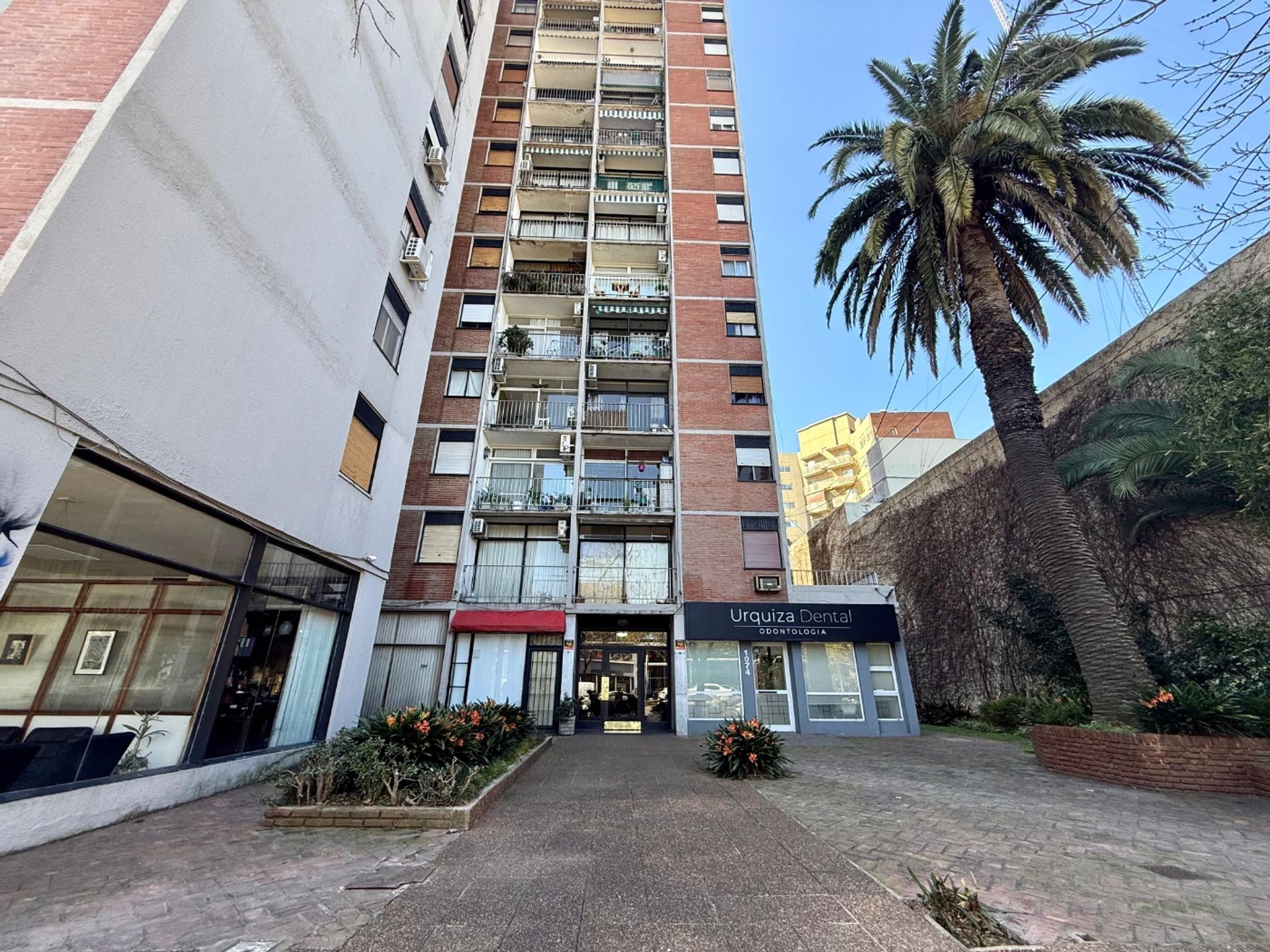 VENTA 2 ambientes c/terraza TODO LUZ, APTO CREDITO