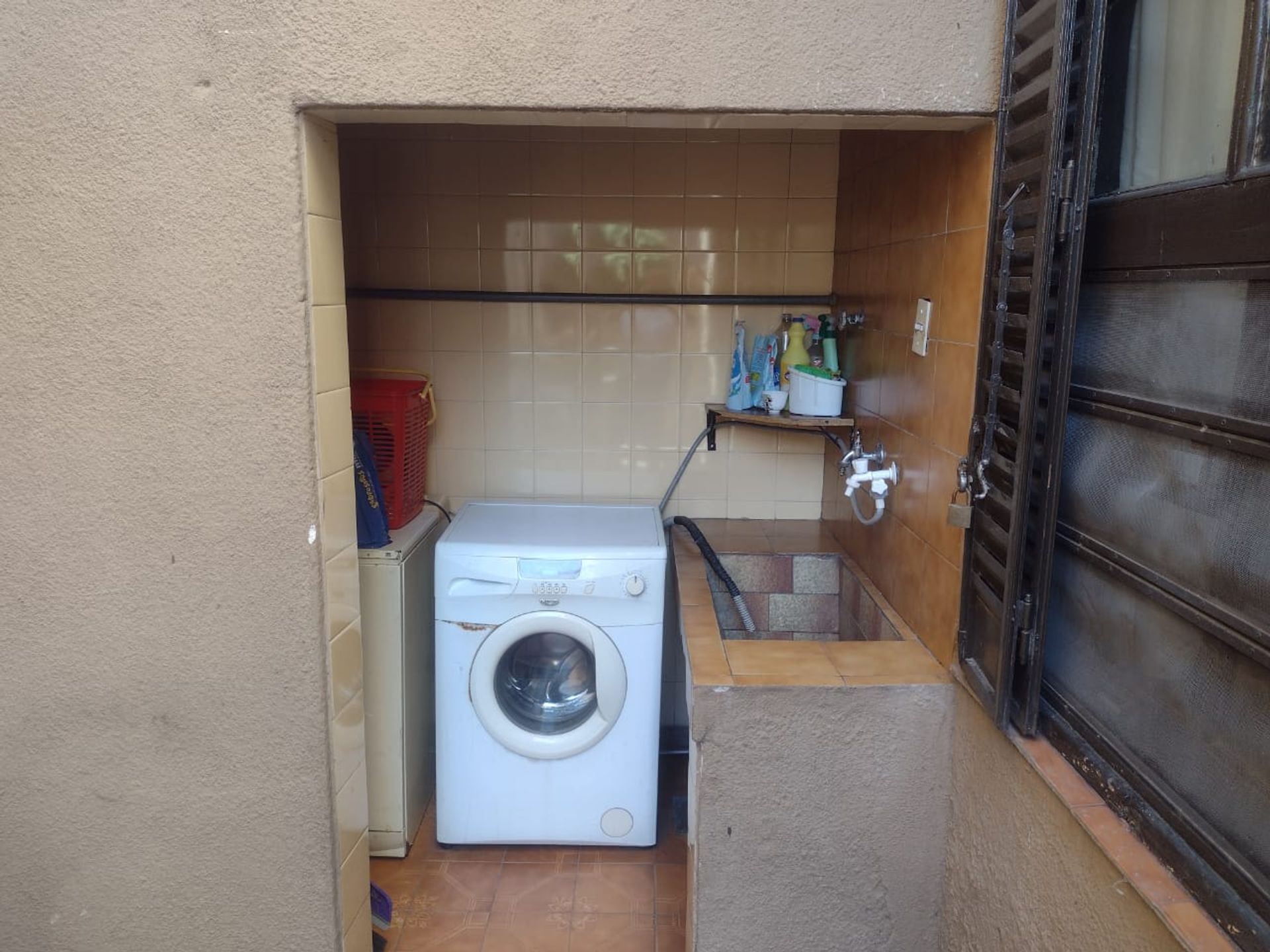 Venta 2 Casas En Munro Con Pileta Y Parrilla