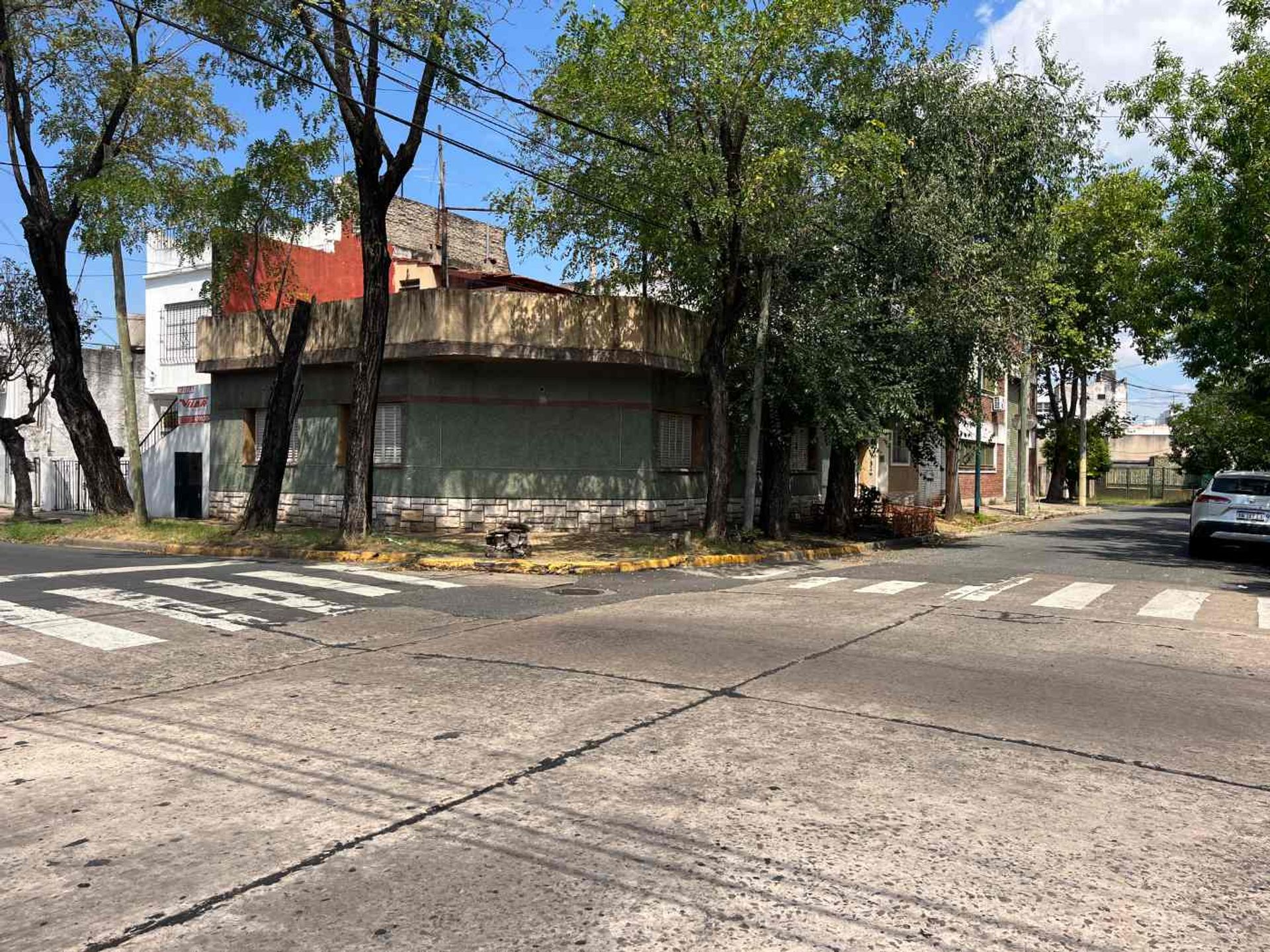 Venta Casa más taller y depto indep Villa Martelli