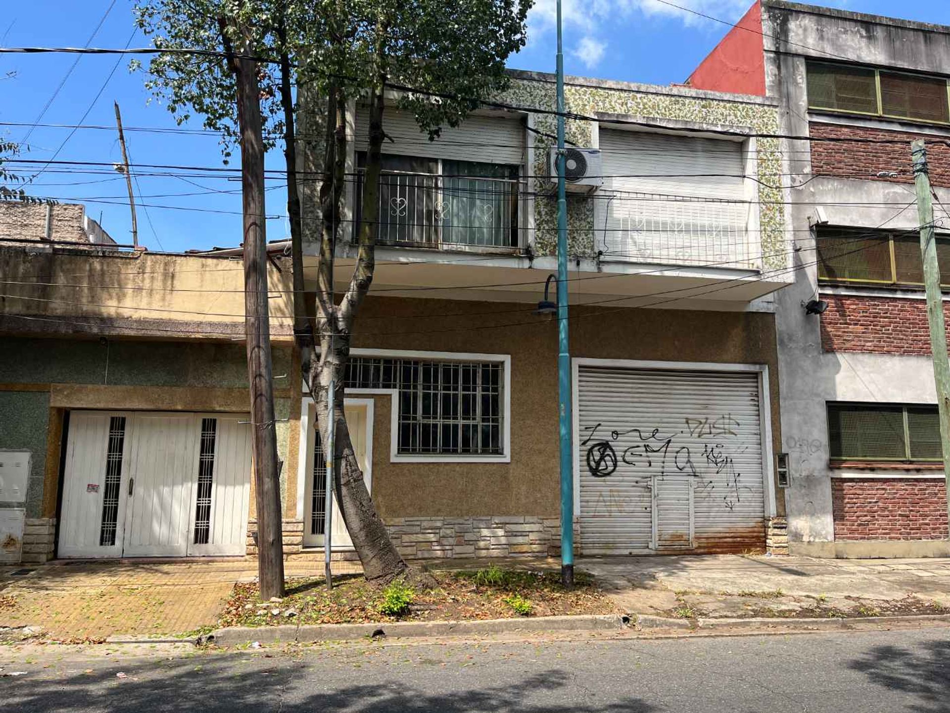 Venta Casa más taller y depto indep Villa Martelli