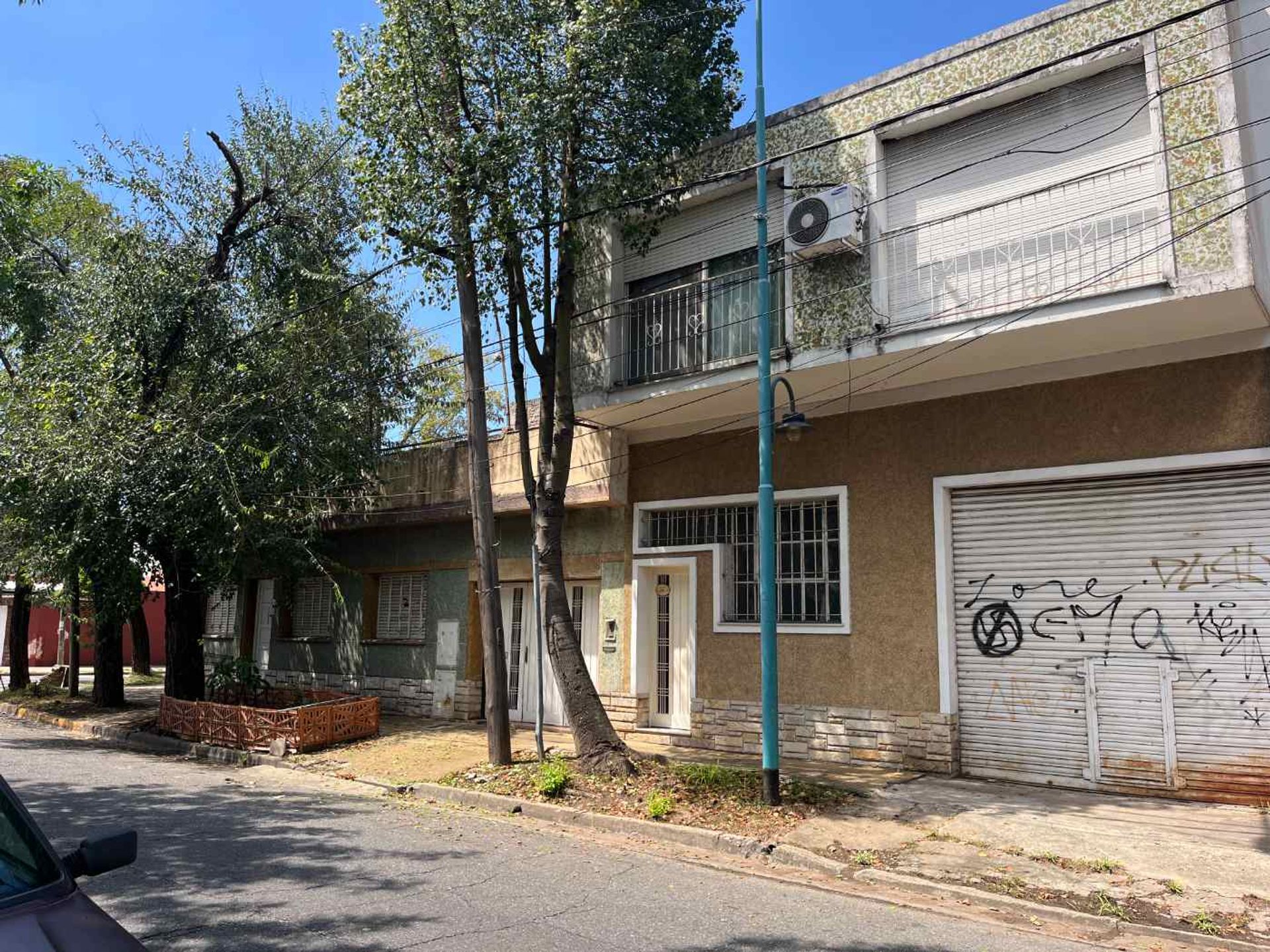 Venta Casa más taller y depto indep Villa Martelli