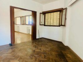 House for Sale with Workshop and Independent Apartment, Villa Martelli