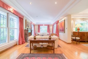 Venta casa 7 amb pileta,parque,parrilla, Beccar