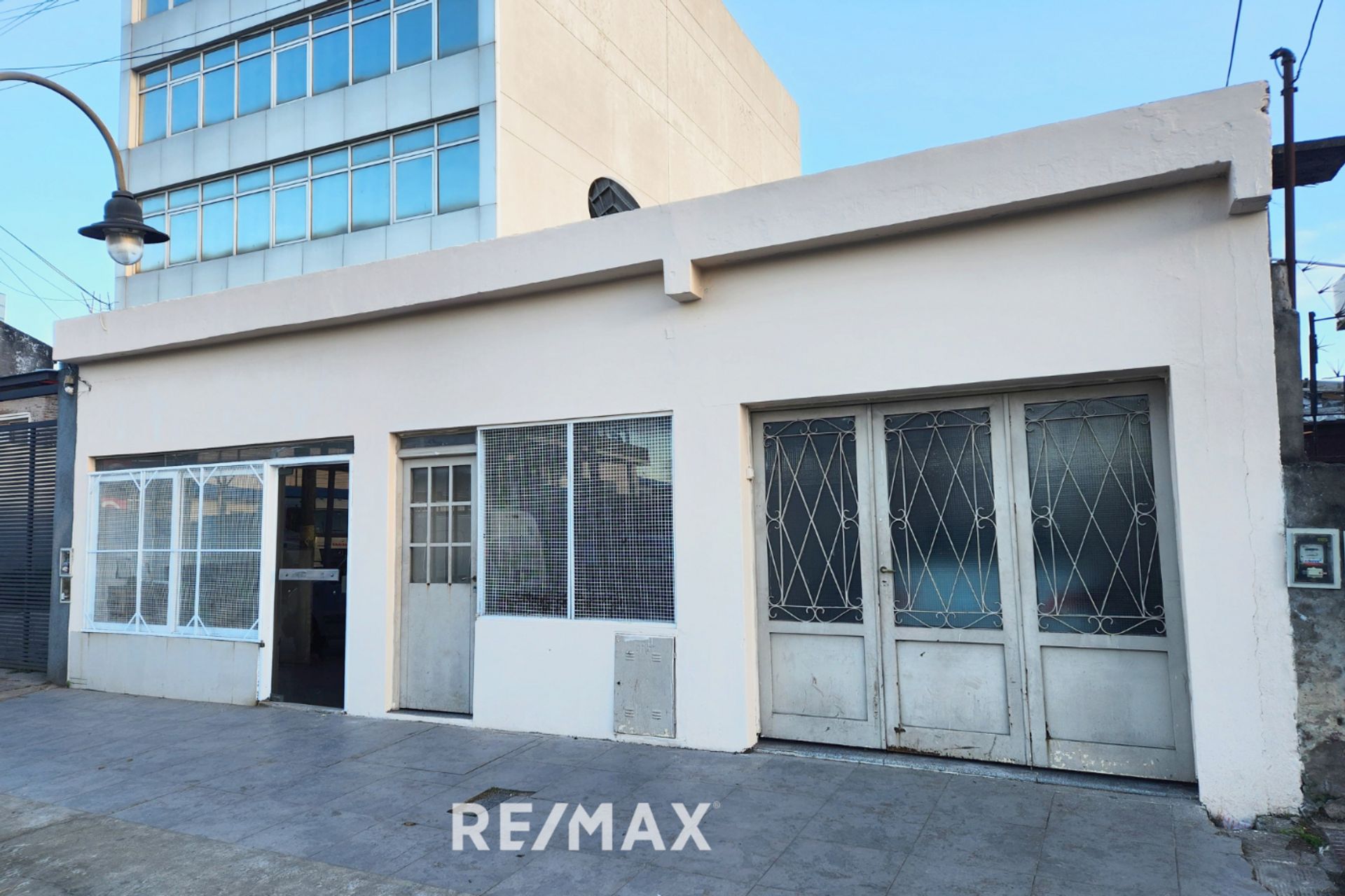 Venta Casa con Locales Comerciales San Fernando