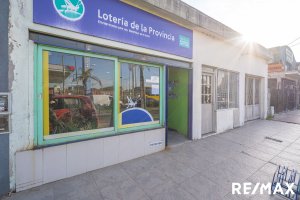 House for Sale with Commercial Premises, San Fernando