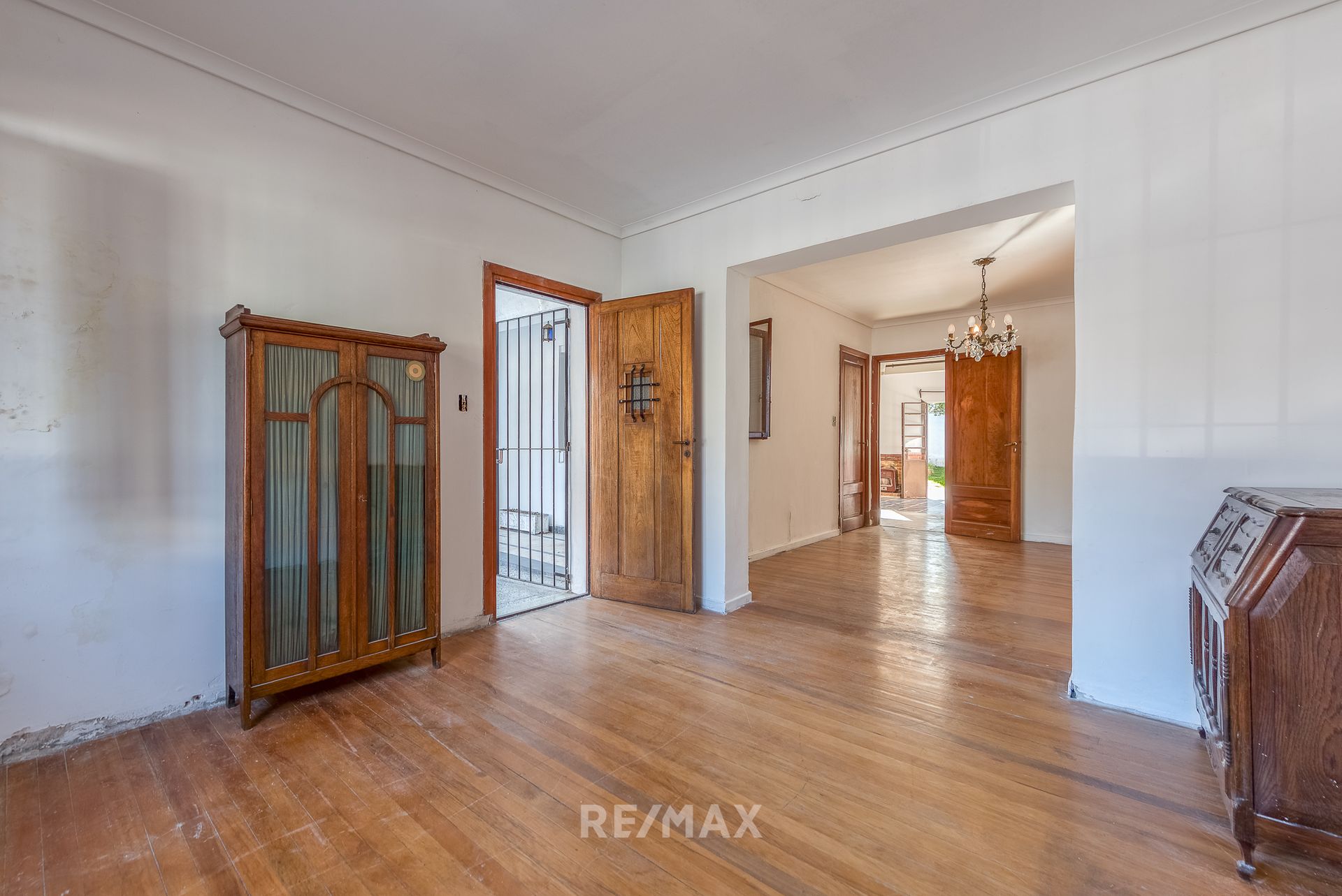 Venta casa con jardín en La Lucila gran potencial!