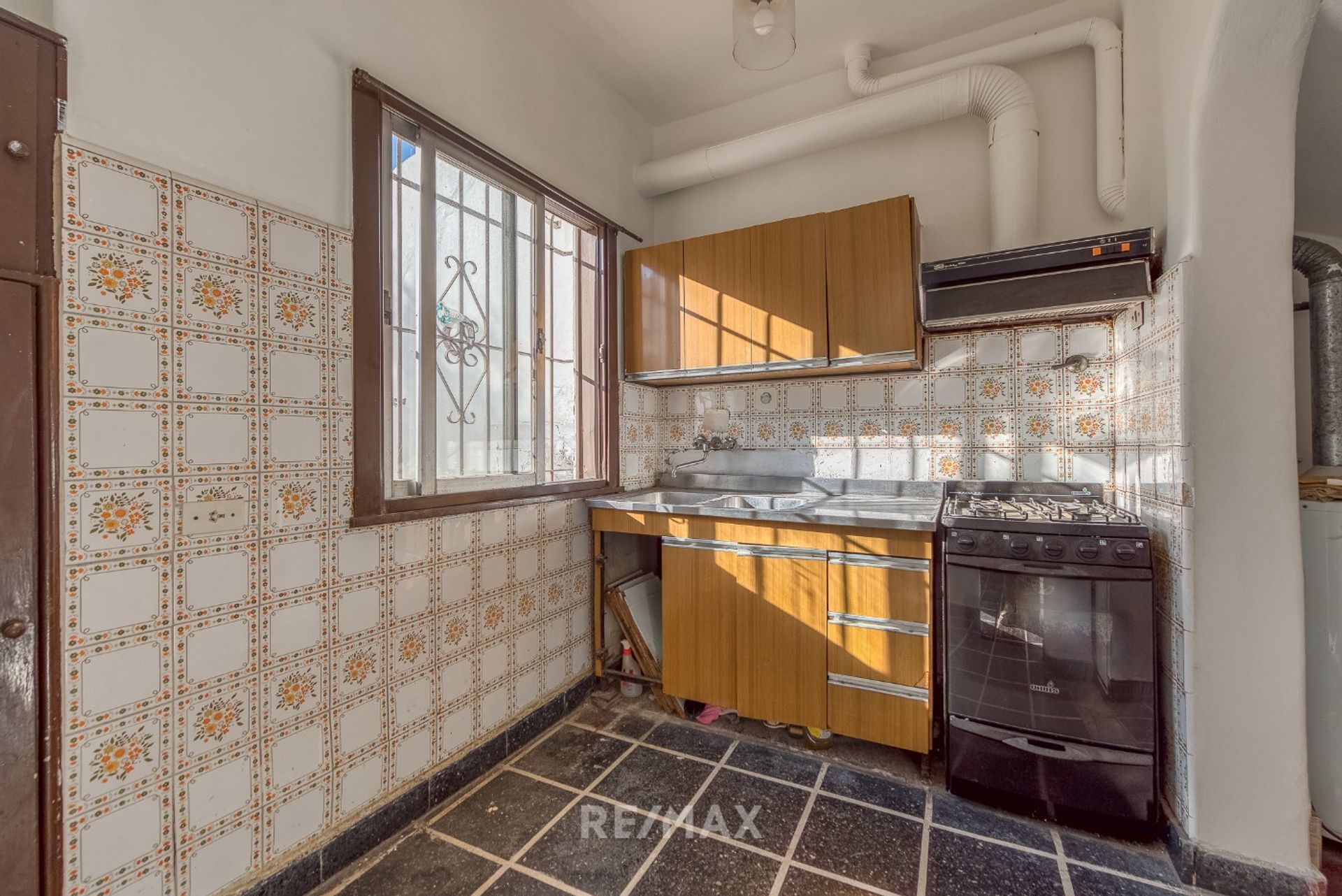 Venta casa con jardín en La Lucila gran potencial!