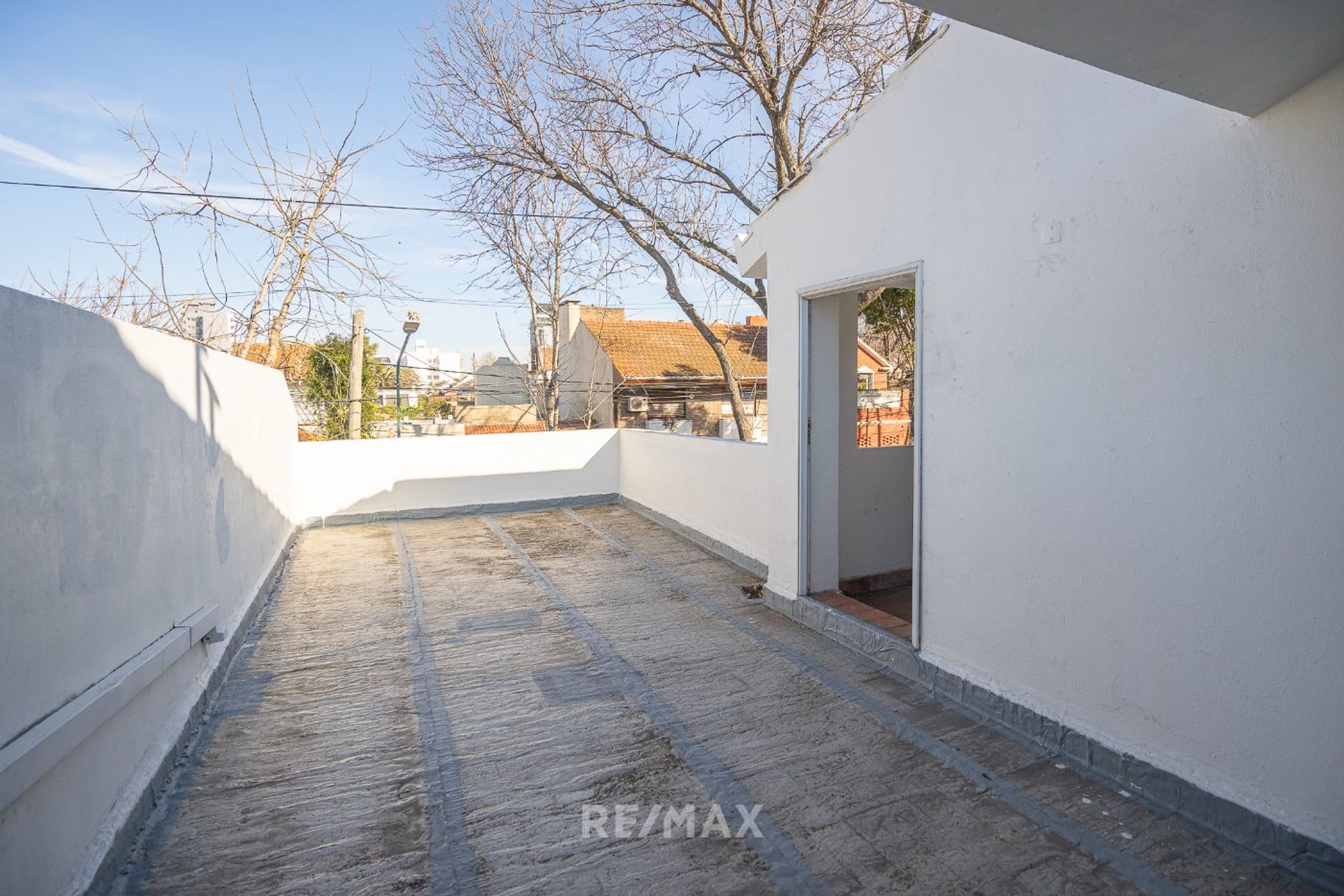 Venta casa con jardín en La Lucila gran potencial!