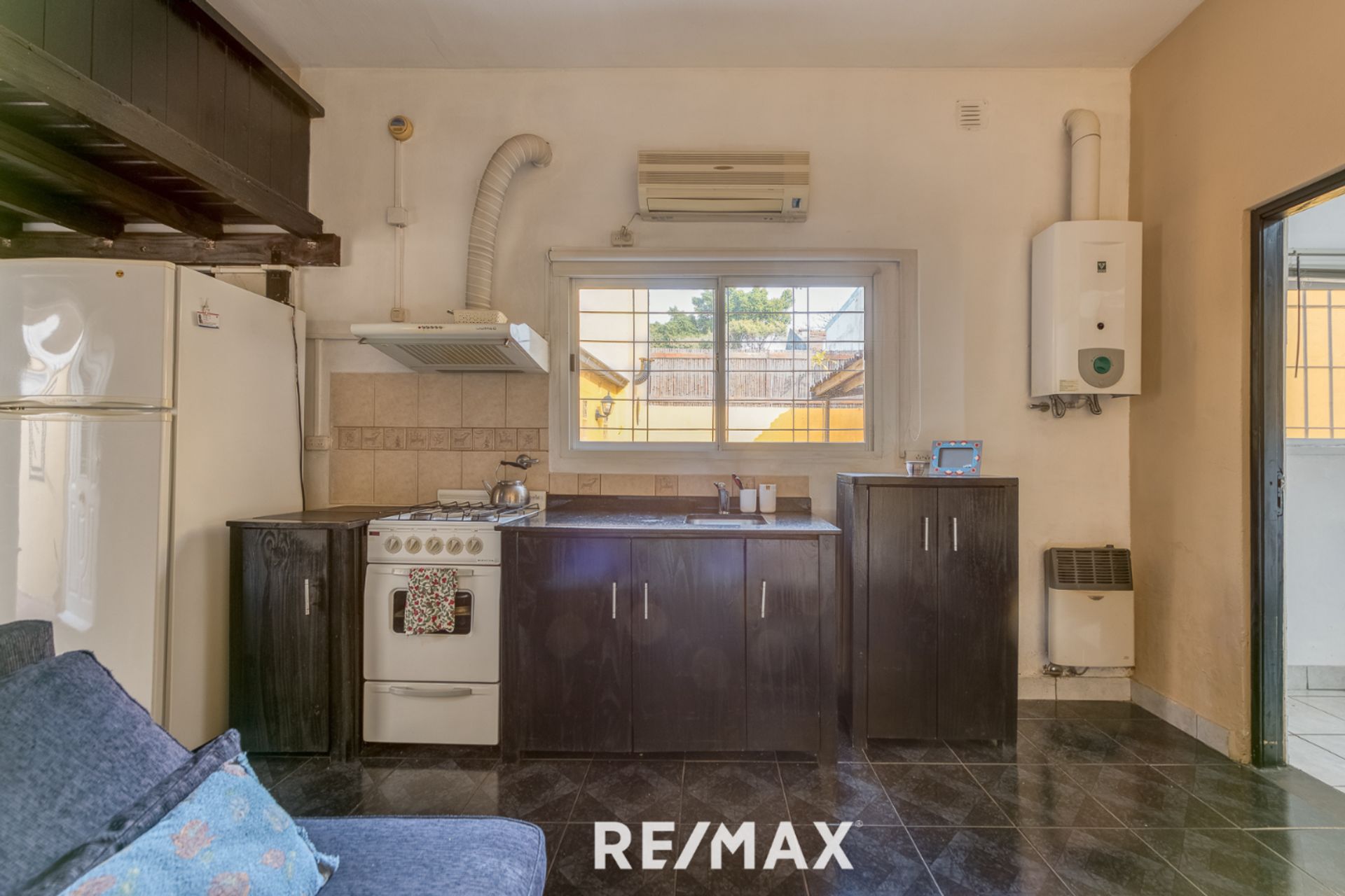 Venta PH Beccar 2 ambientes PB con Patio y Quincho