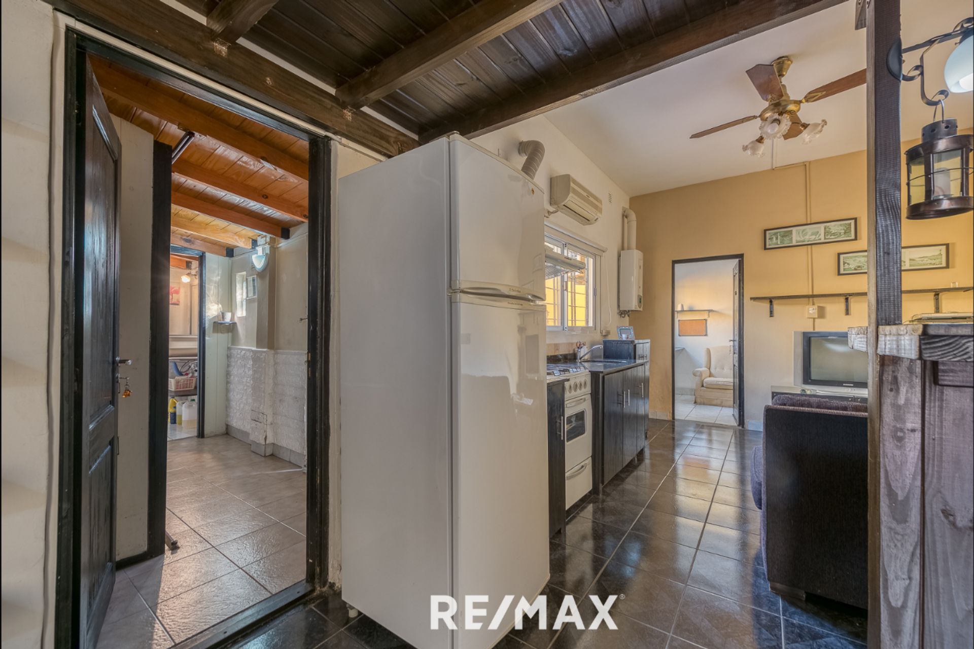 Venta PH Beccar 2 ambientes PB con Patio y Quincho