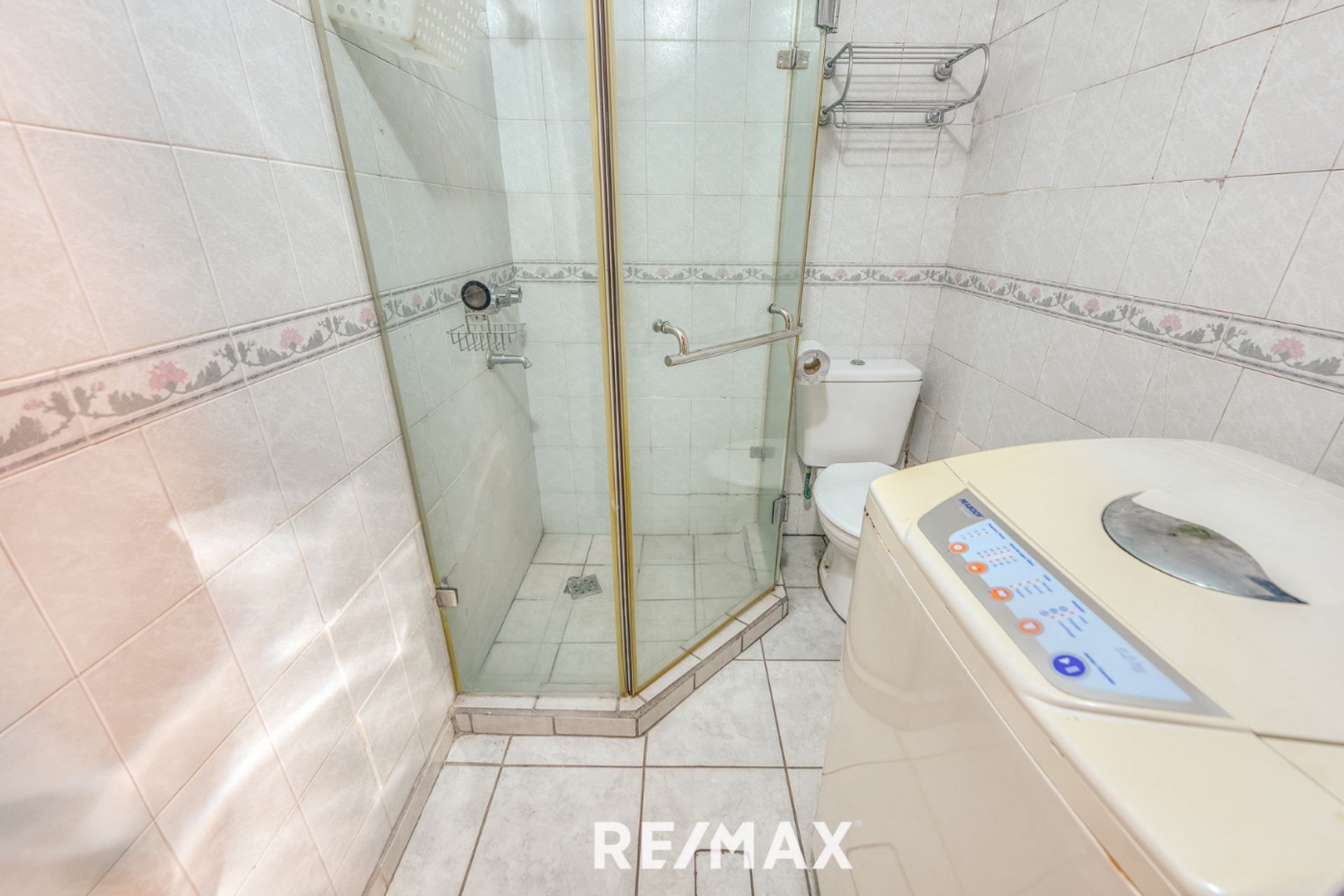 Venta PH Beccar 2 ambientes PB con Patio y Quincho