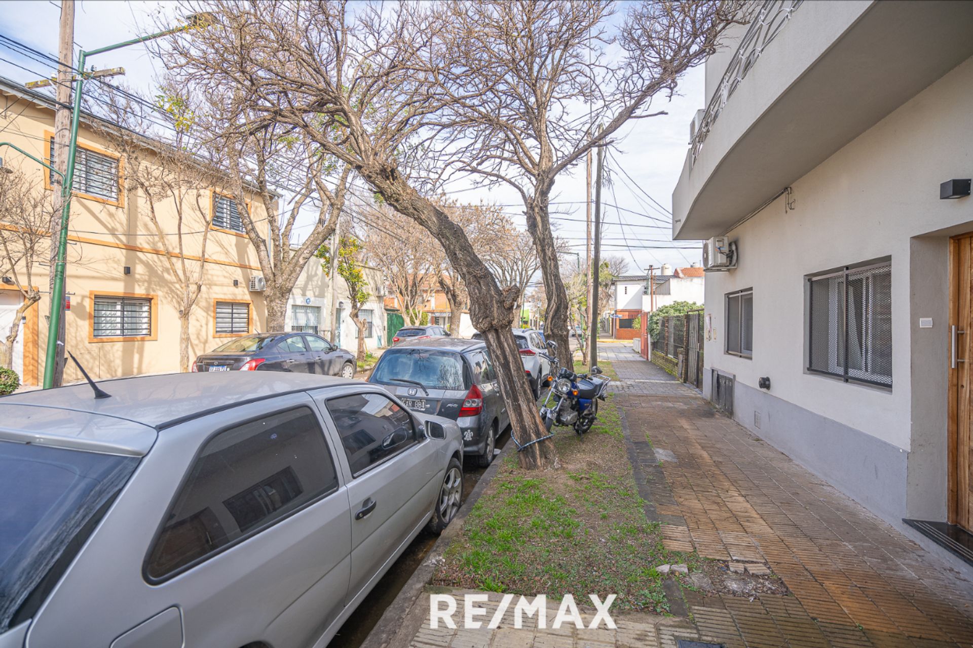 Venta PH Beccar 2 ambientes PB con Patio y Quincho