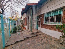 VENTA-CASA 3amb en San Isidro c/Patio y parrilla