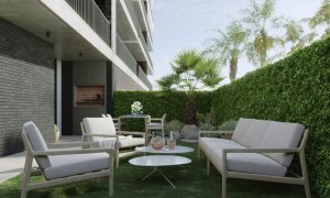 Brickell Remeros Sale: 2 Rooms with Garden